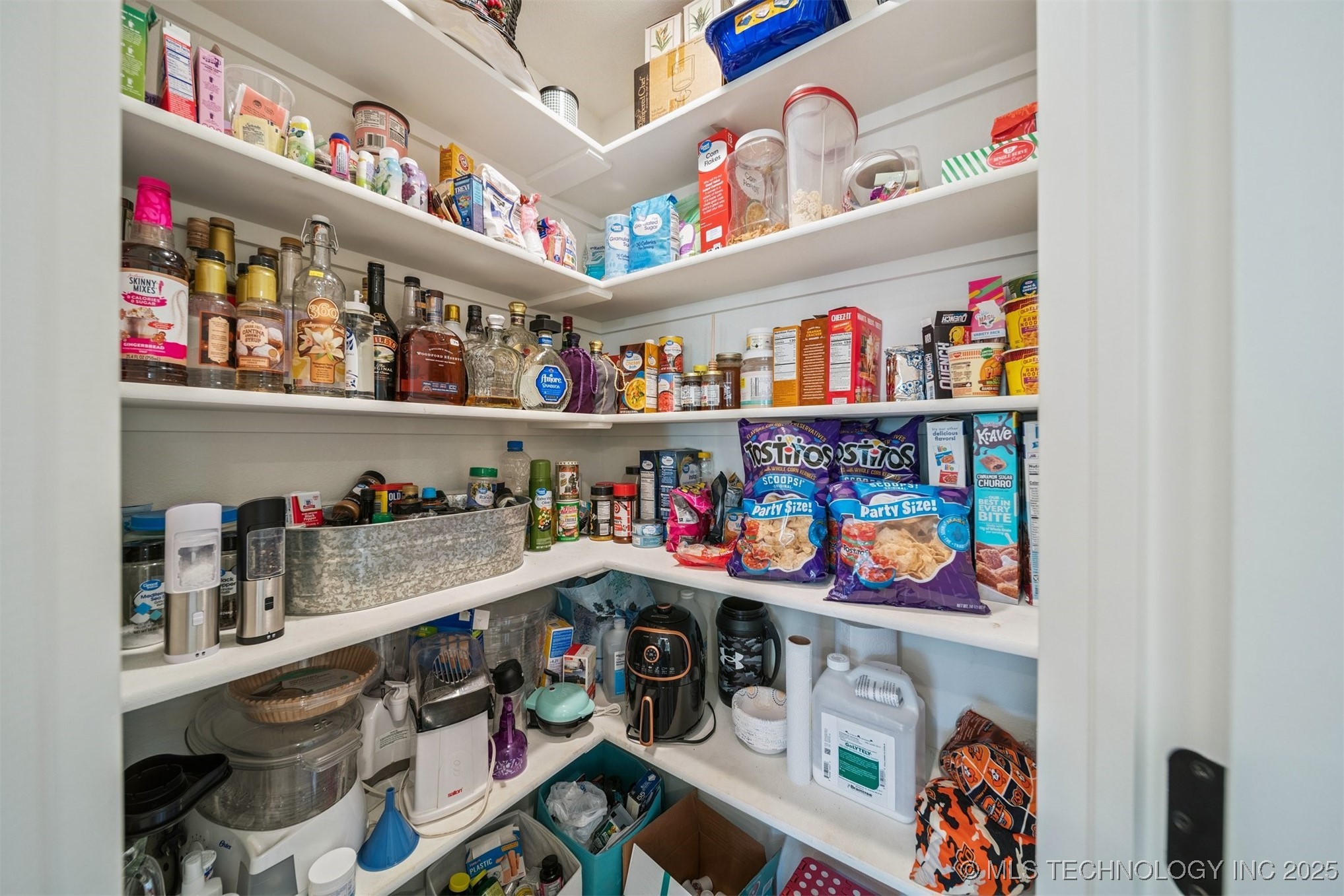 10723 S 280th East Avenue Property Photo 14