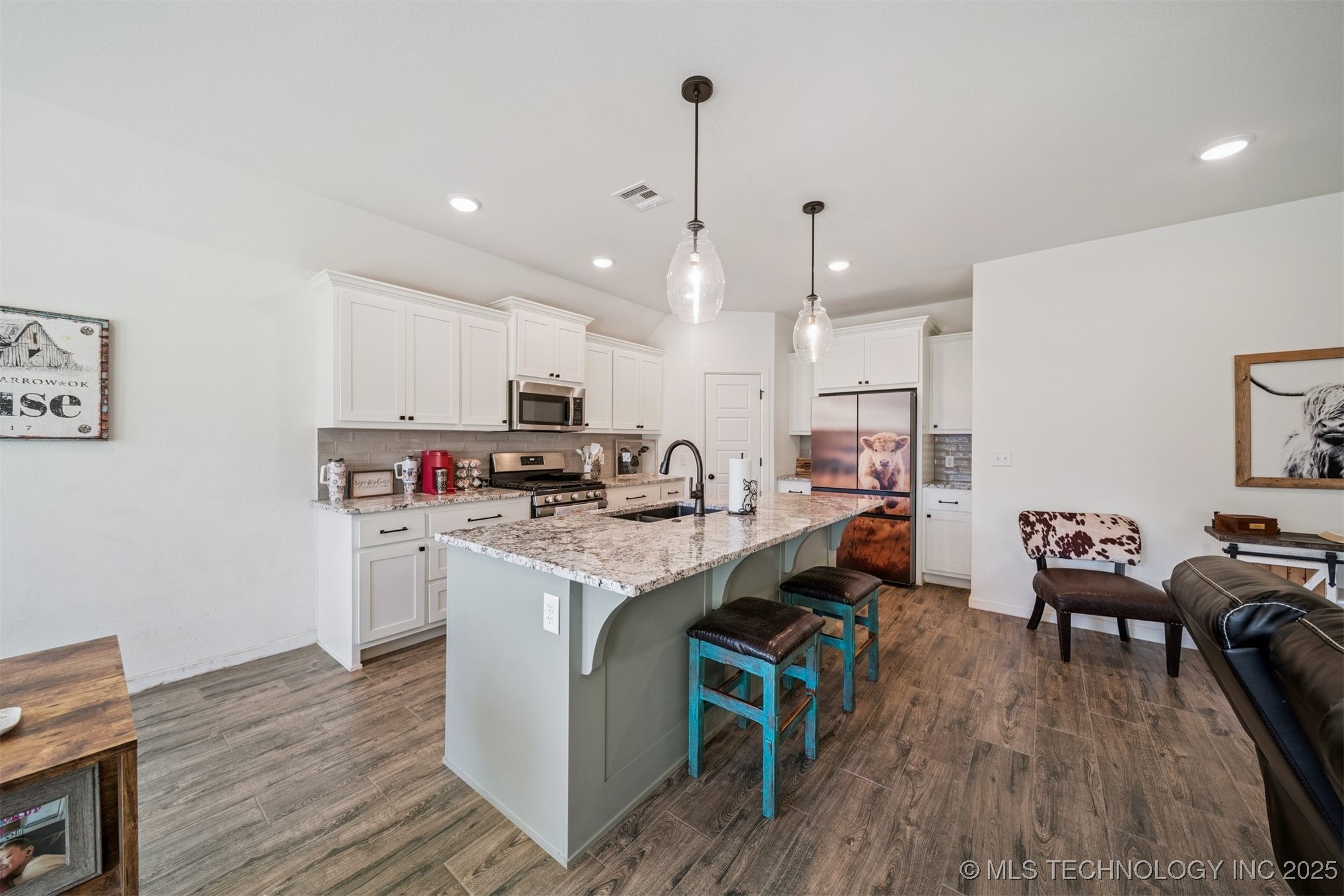 10723 S 280th East Avenue Property Photo 15