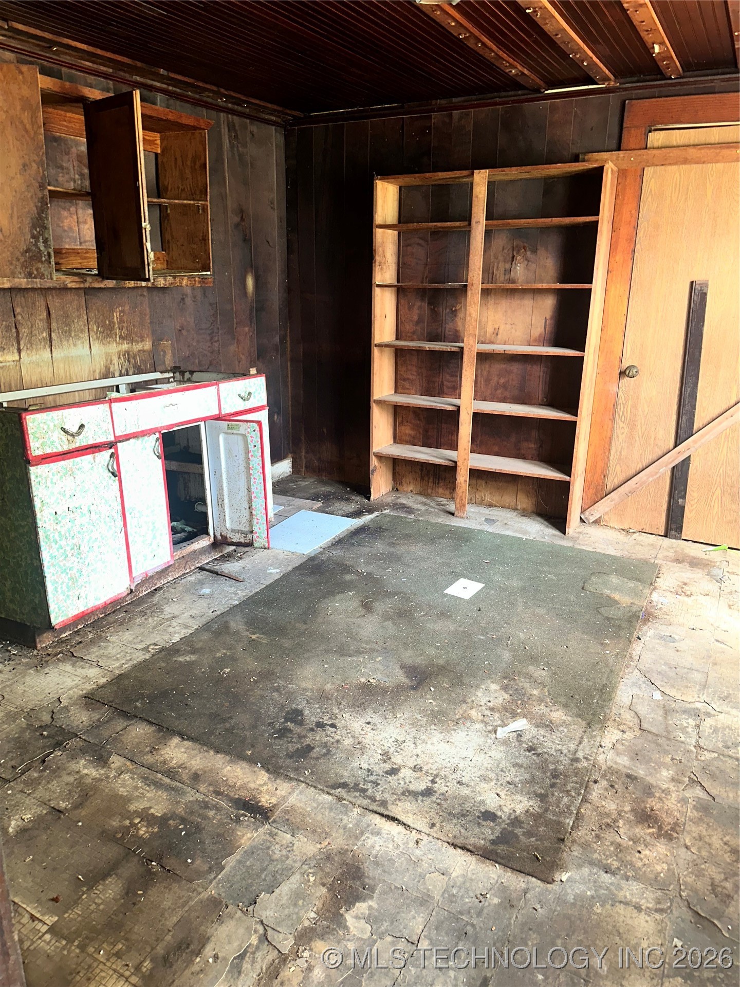 420 Hwy 75 Property Photo 7