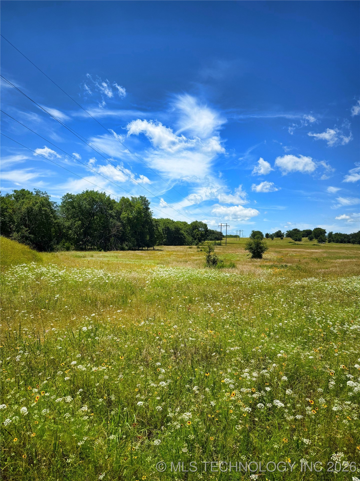 1065 Road Property Photo 12