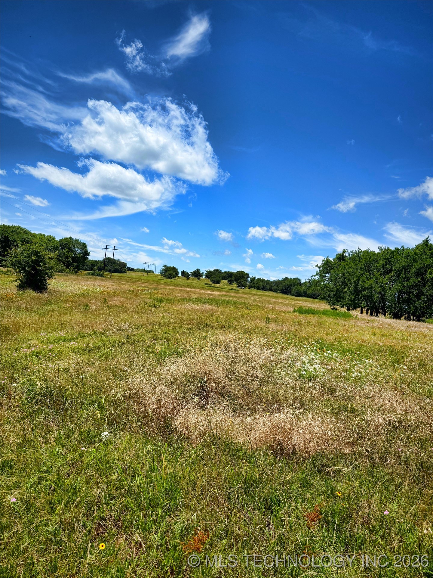 1065 Road Property Photo 15