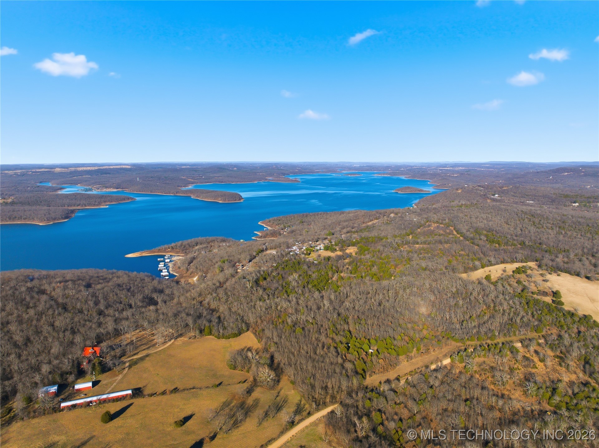 960 Property Photo 17