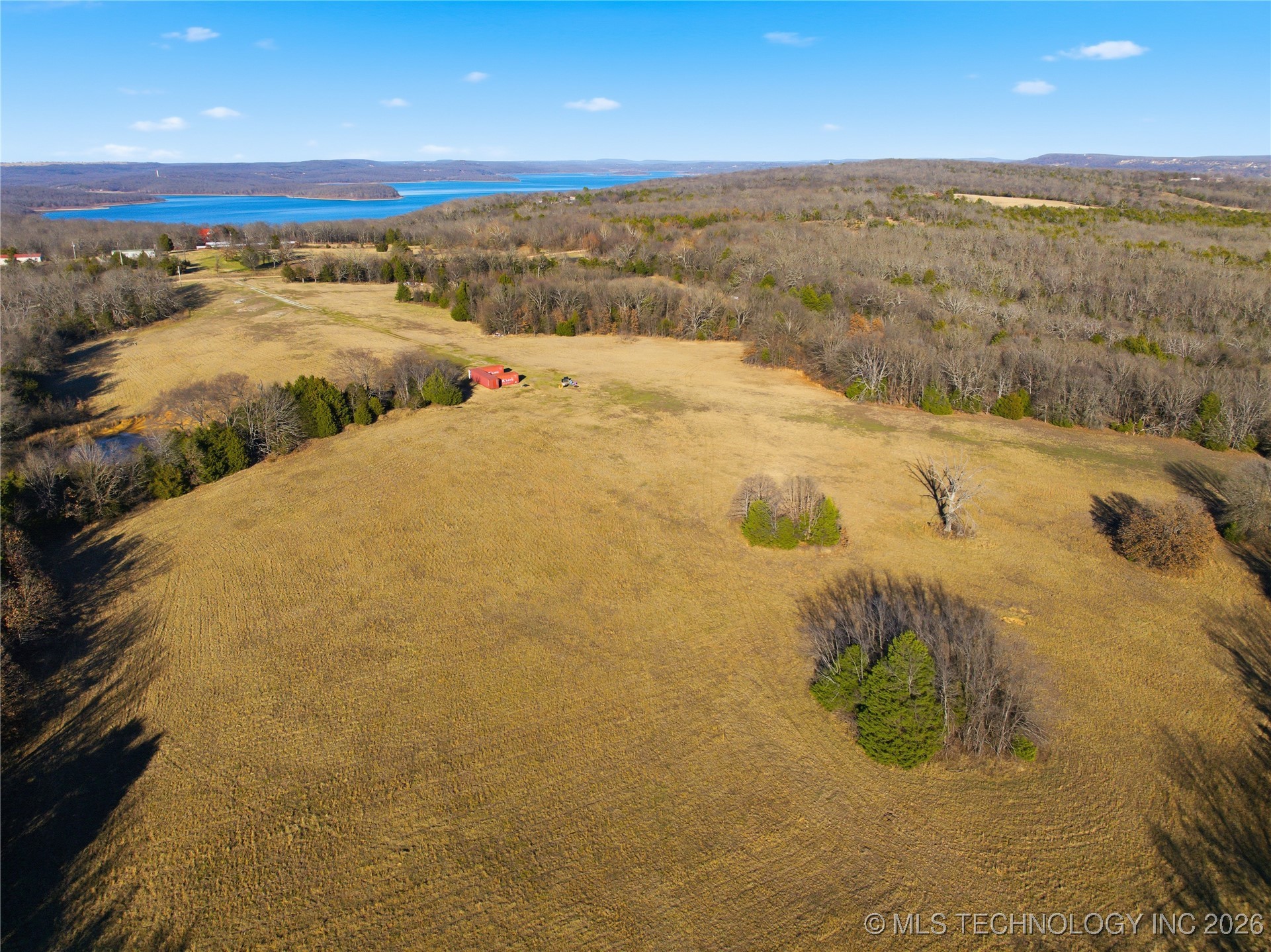 960 Property Photo 19