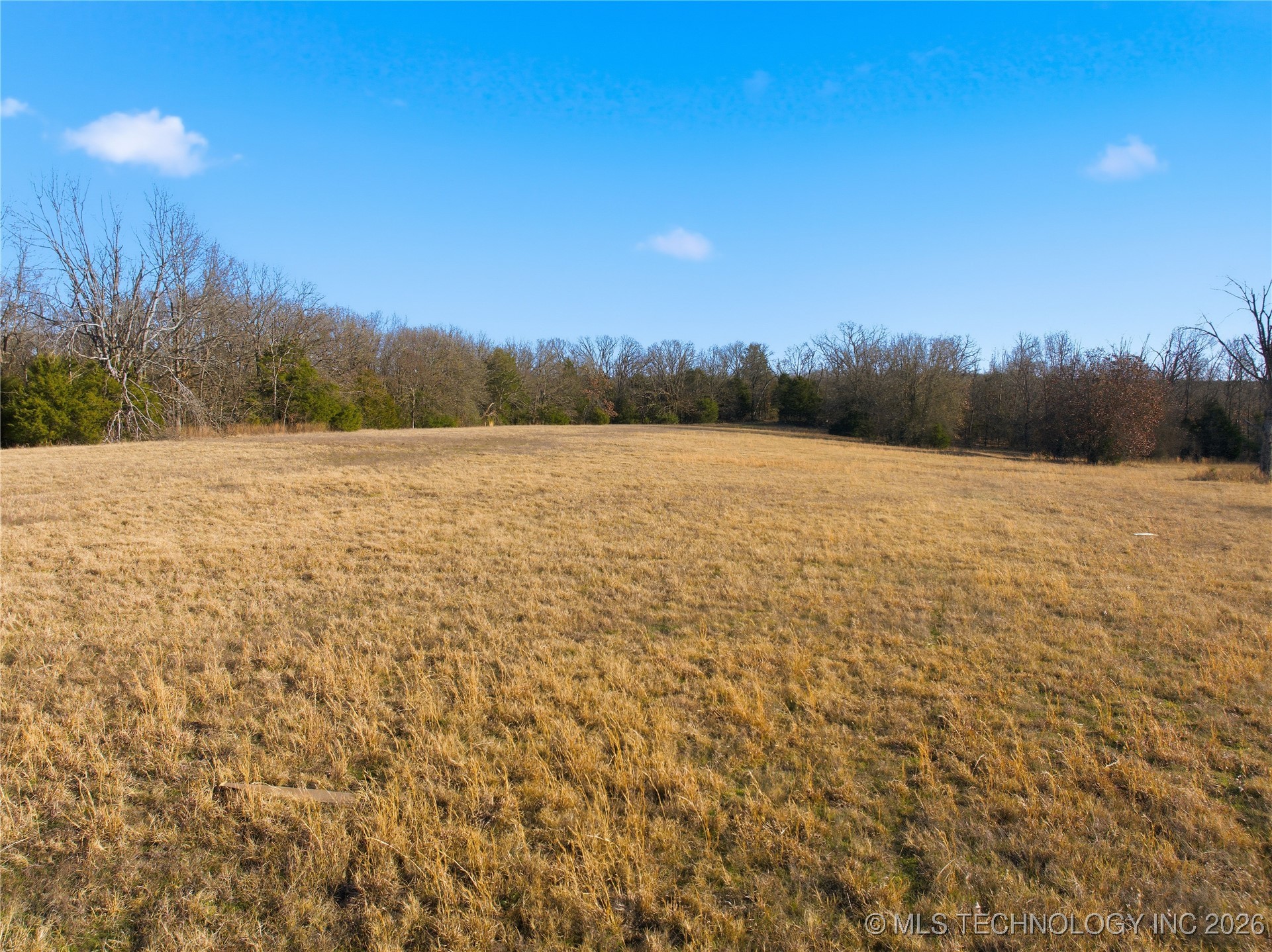 960 Property Photo 22