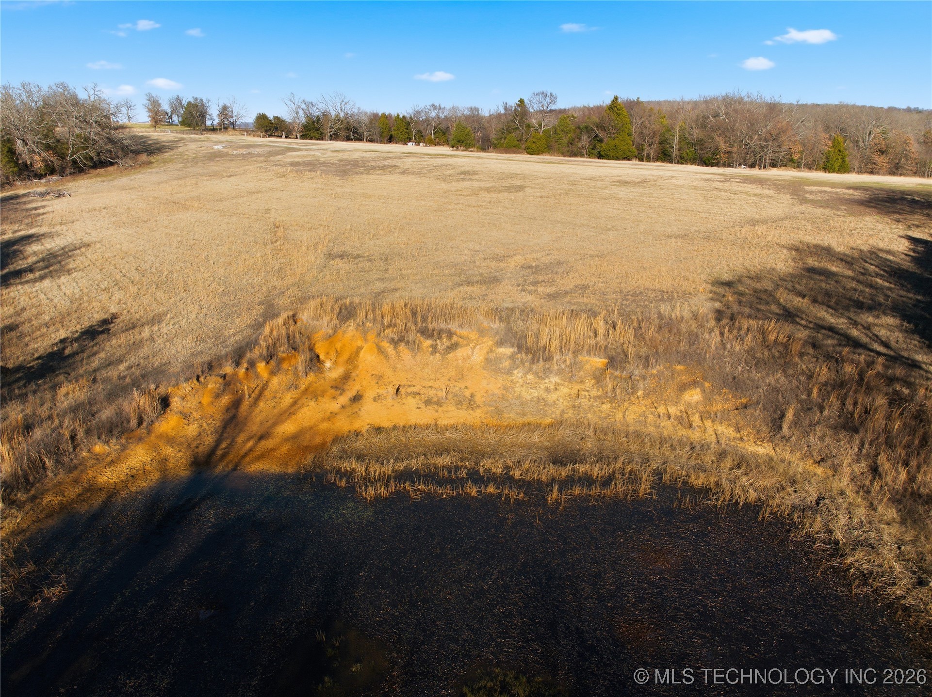 960 Property Photo 26