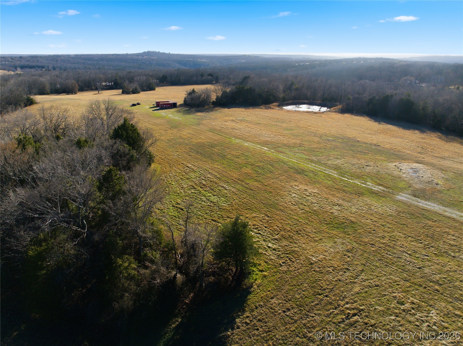 960 Property Photo 28