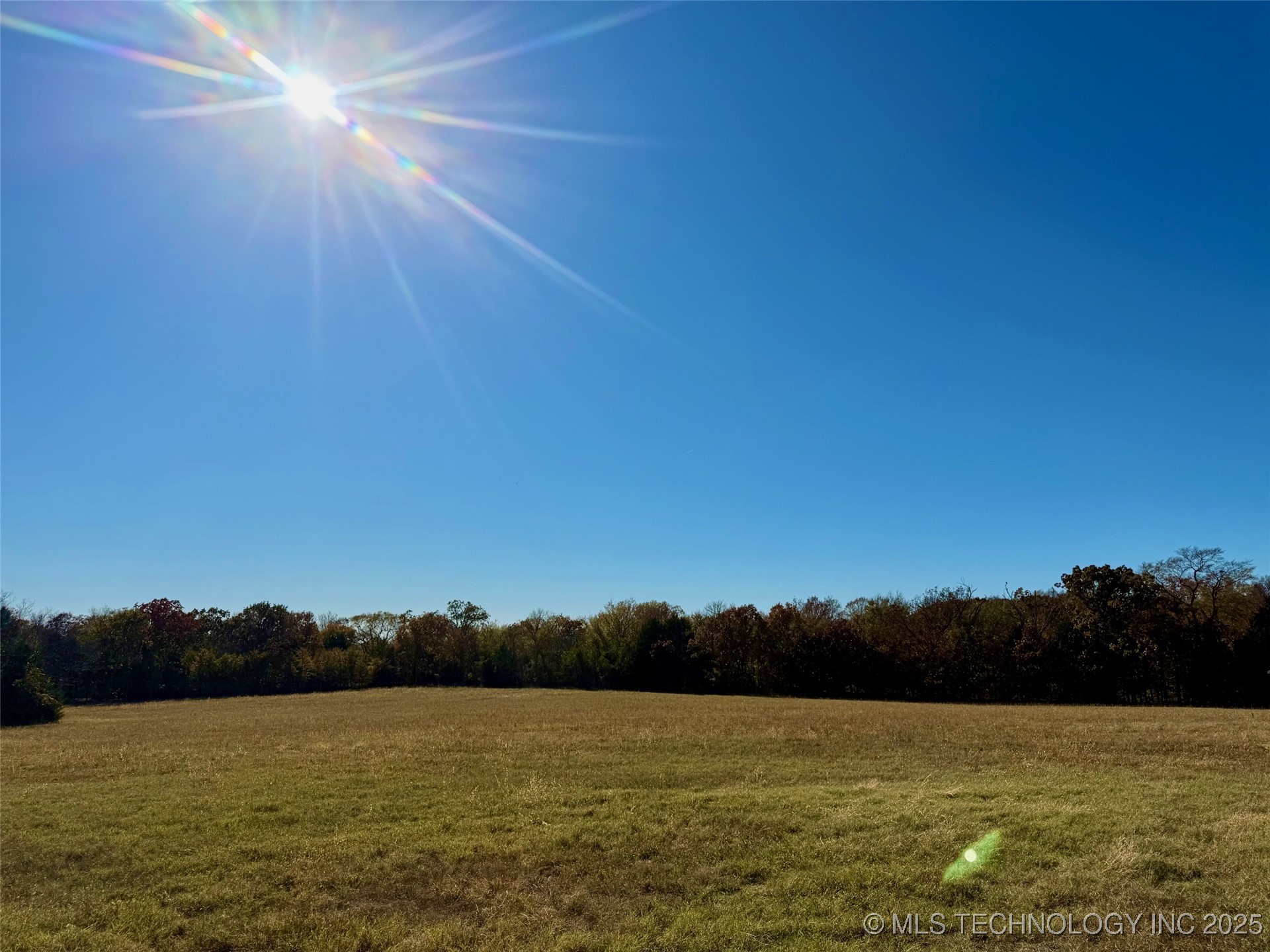 960 Property Photo 32