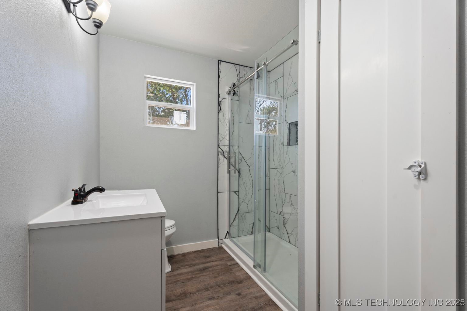 312 S Quincy Street Property Photo 21