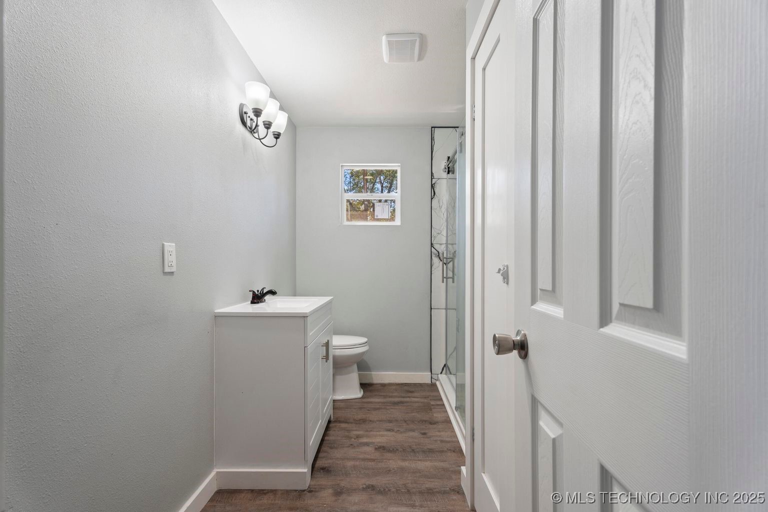 312 S Quincy Street Property Photo 22