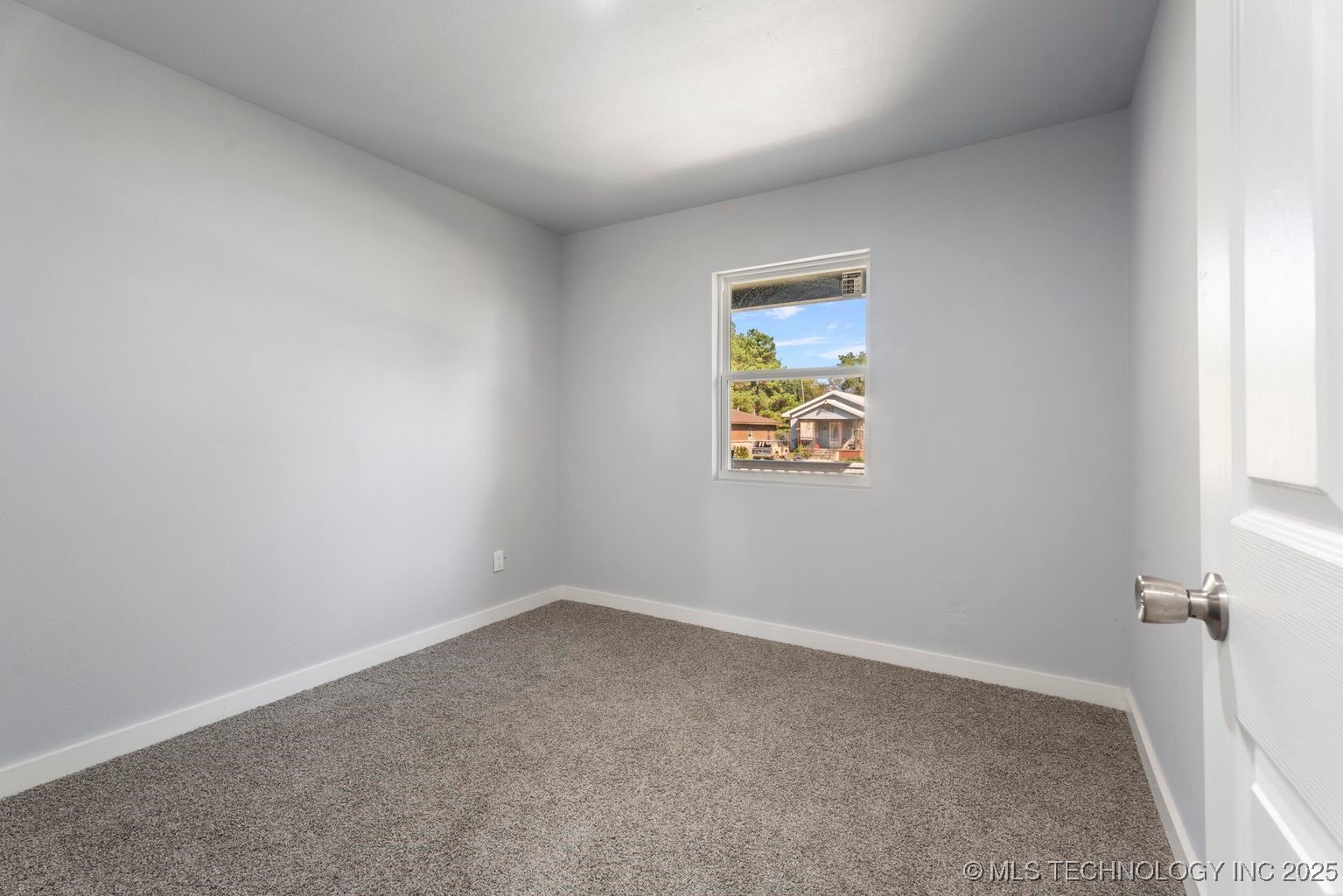 312 S Quincy Street Property Photo 23