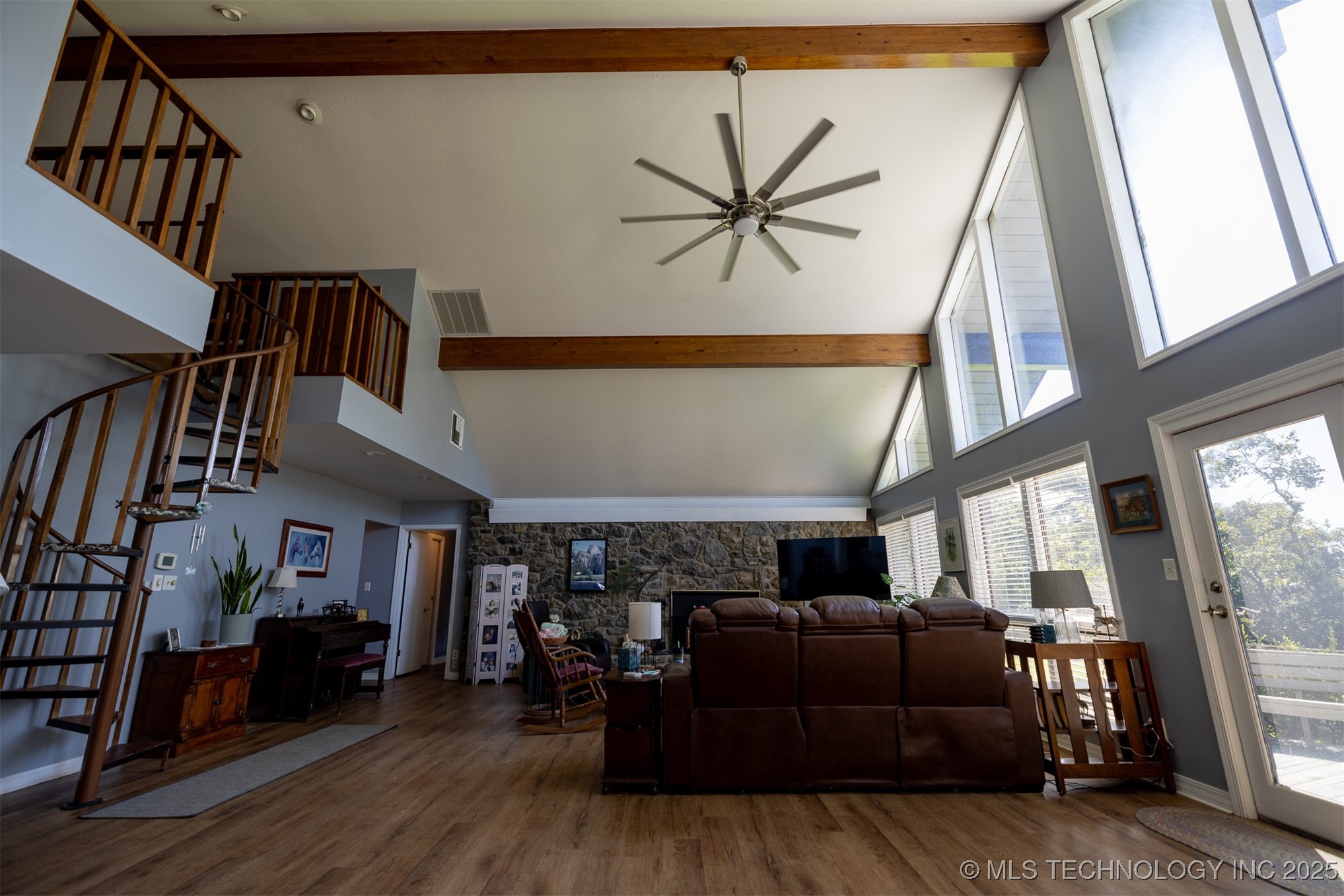 19112 E 480 Road B Property Photo 17