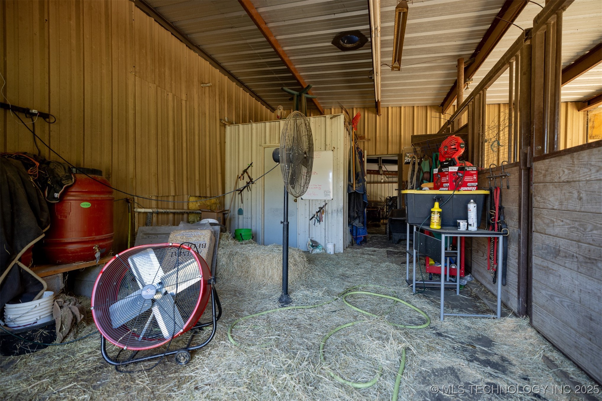 19112 E 480 Road B Property Photo 68