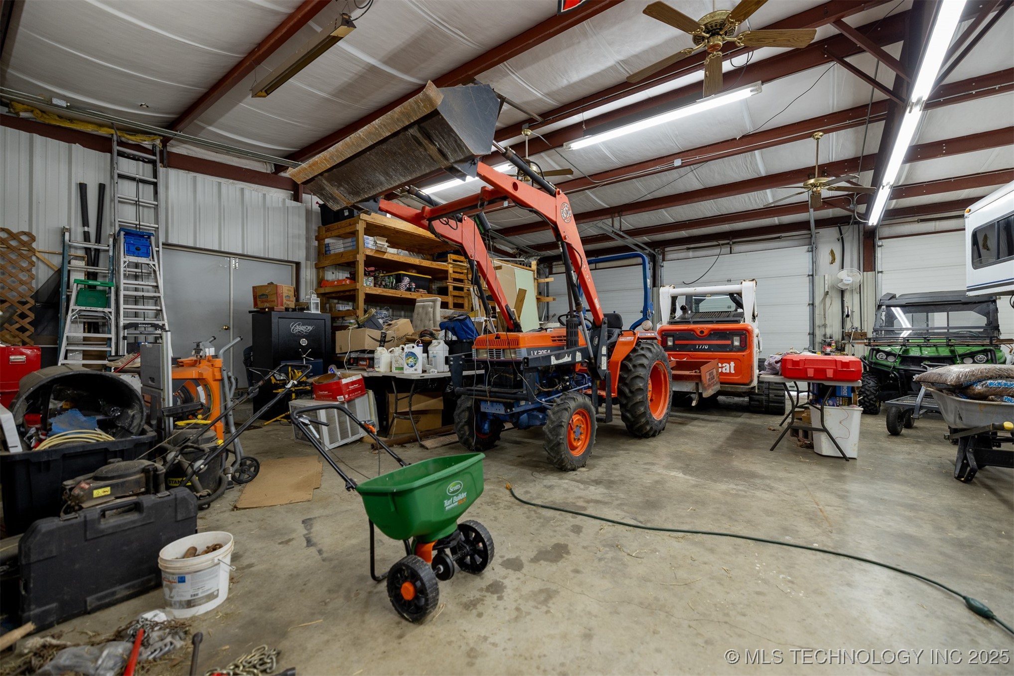 19112 E 480 Road B Property Photo 69