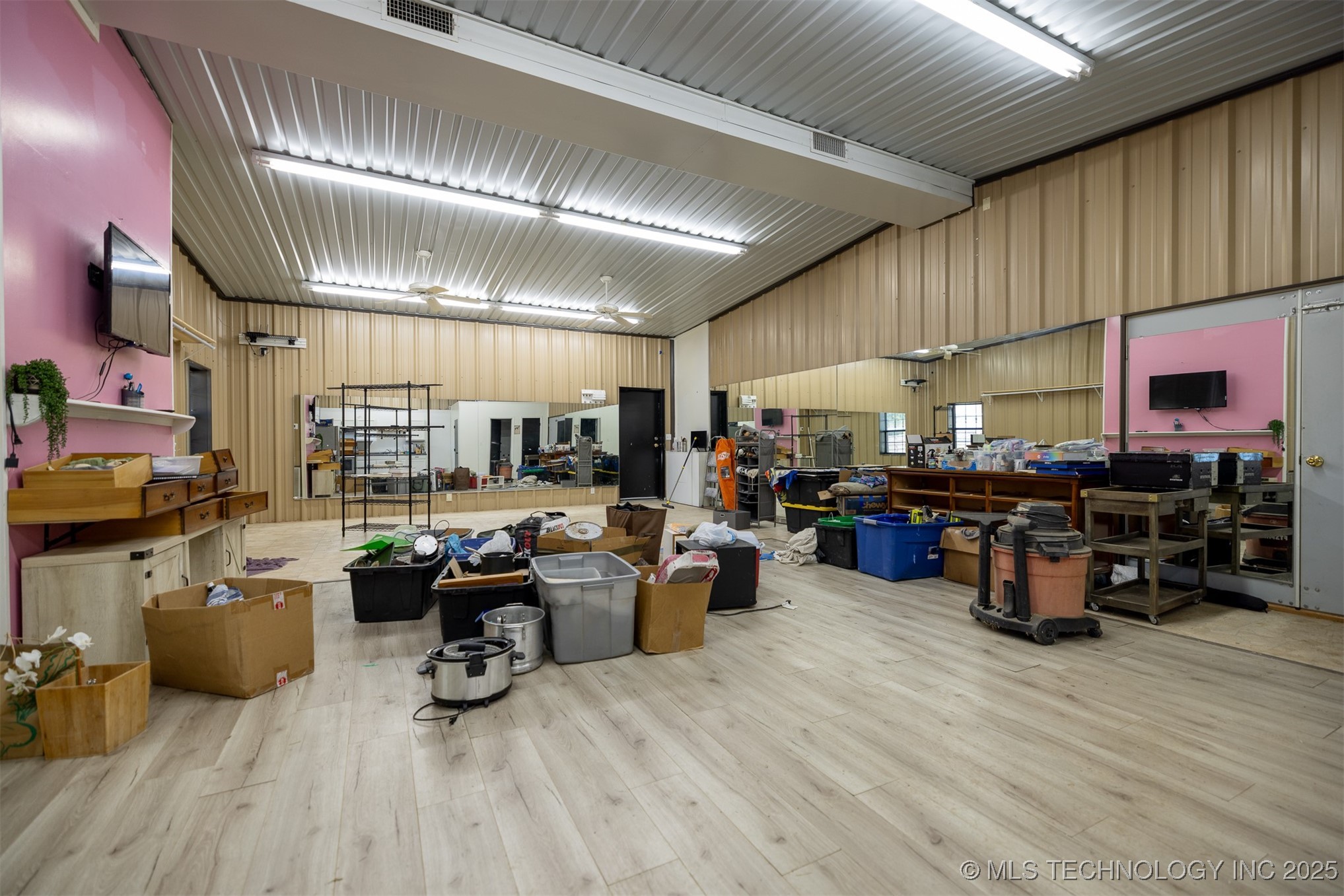 19112 E 480 Road B Property Photo 70