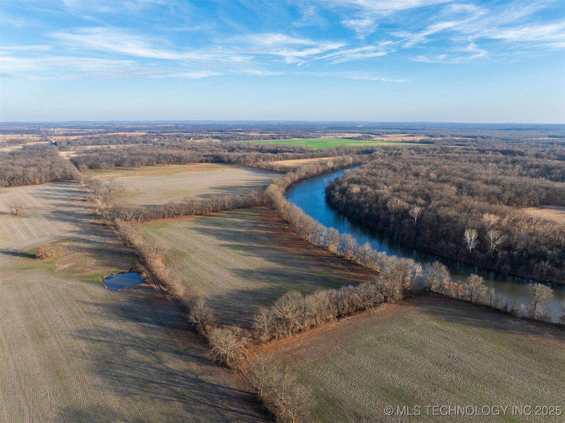 23 E 750 Road Property Photo 15