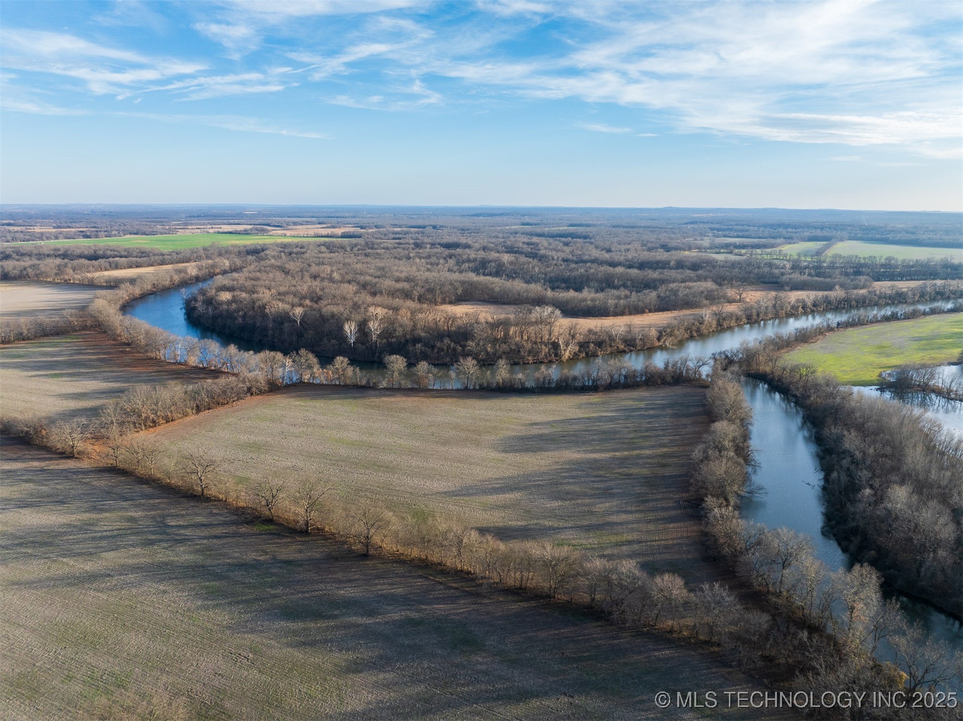 23 E 750 Road Property Photo 16