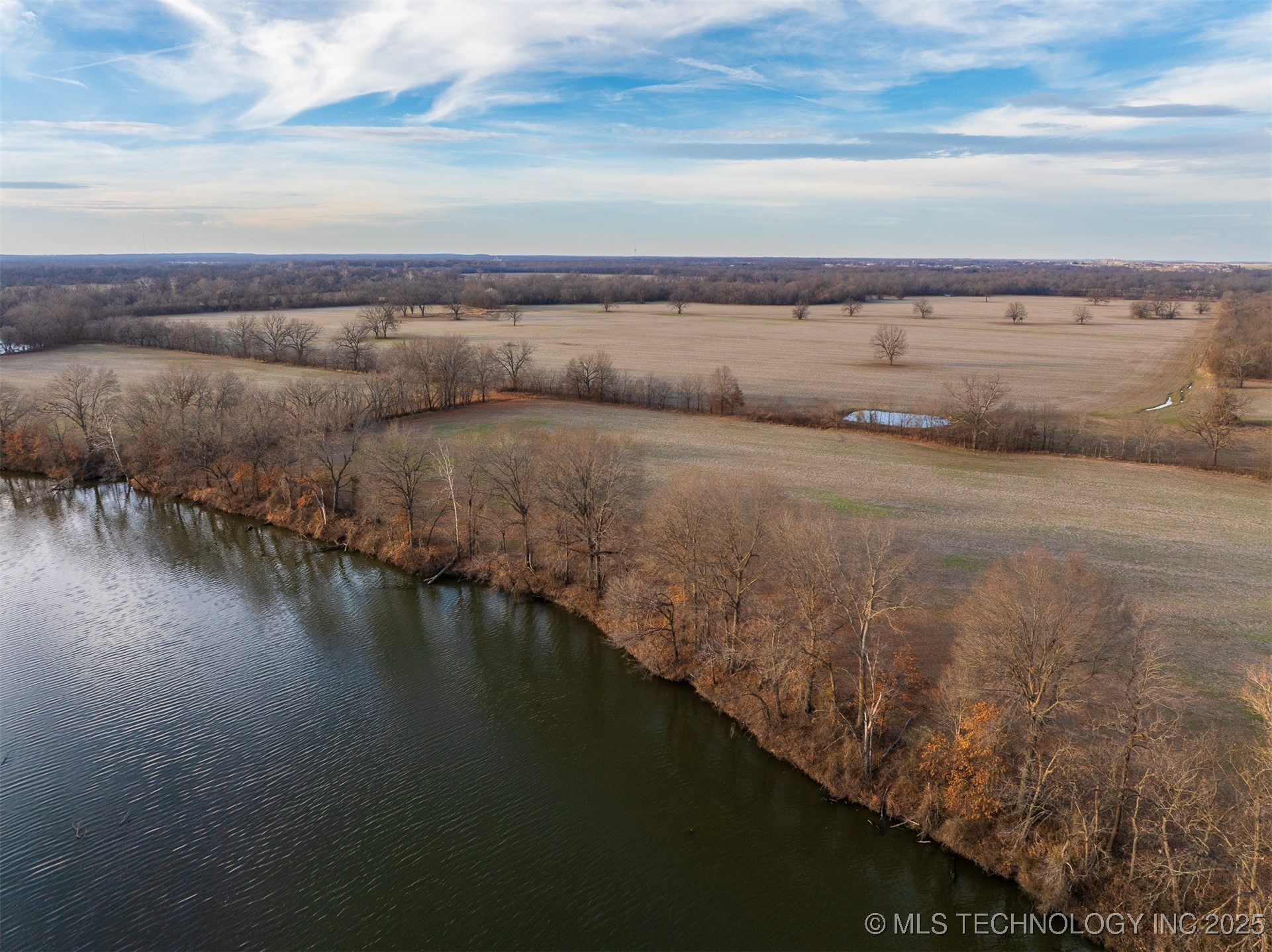 23 E 750 Road Property Photo 24