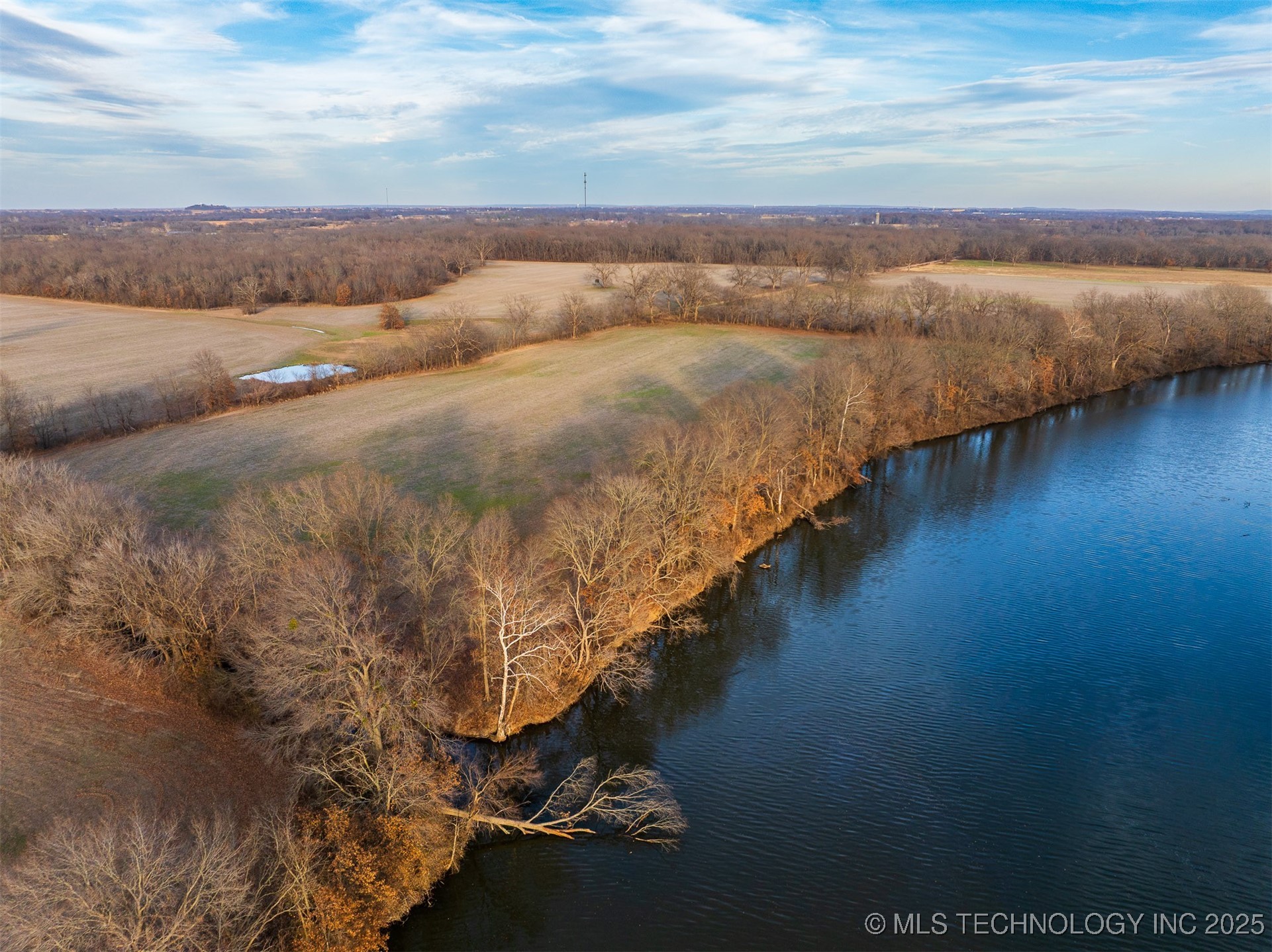 23 E 750 Road Property Photo 26