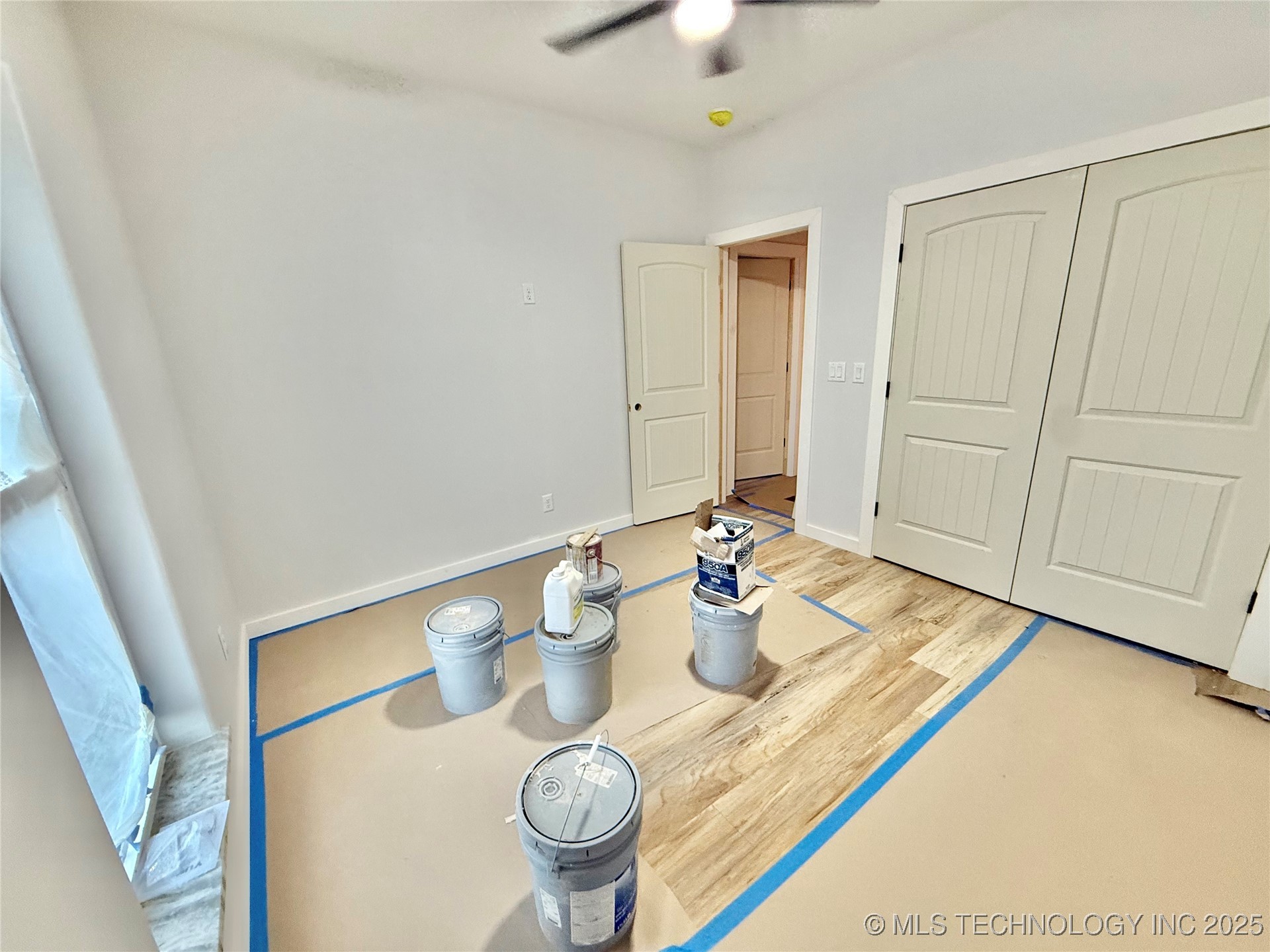 16325 Meadow View Road Property Photo 14