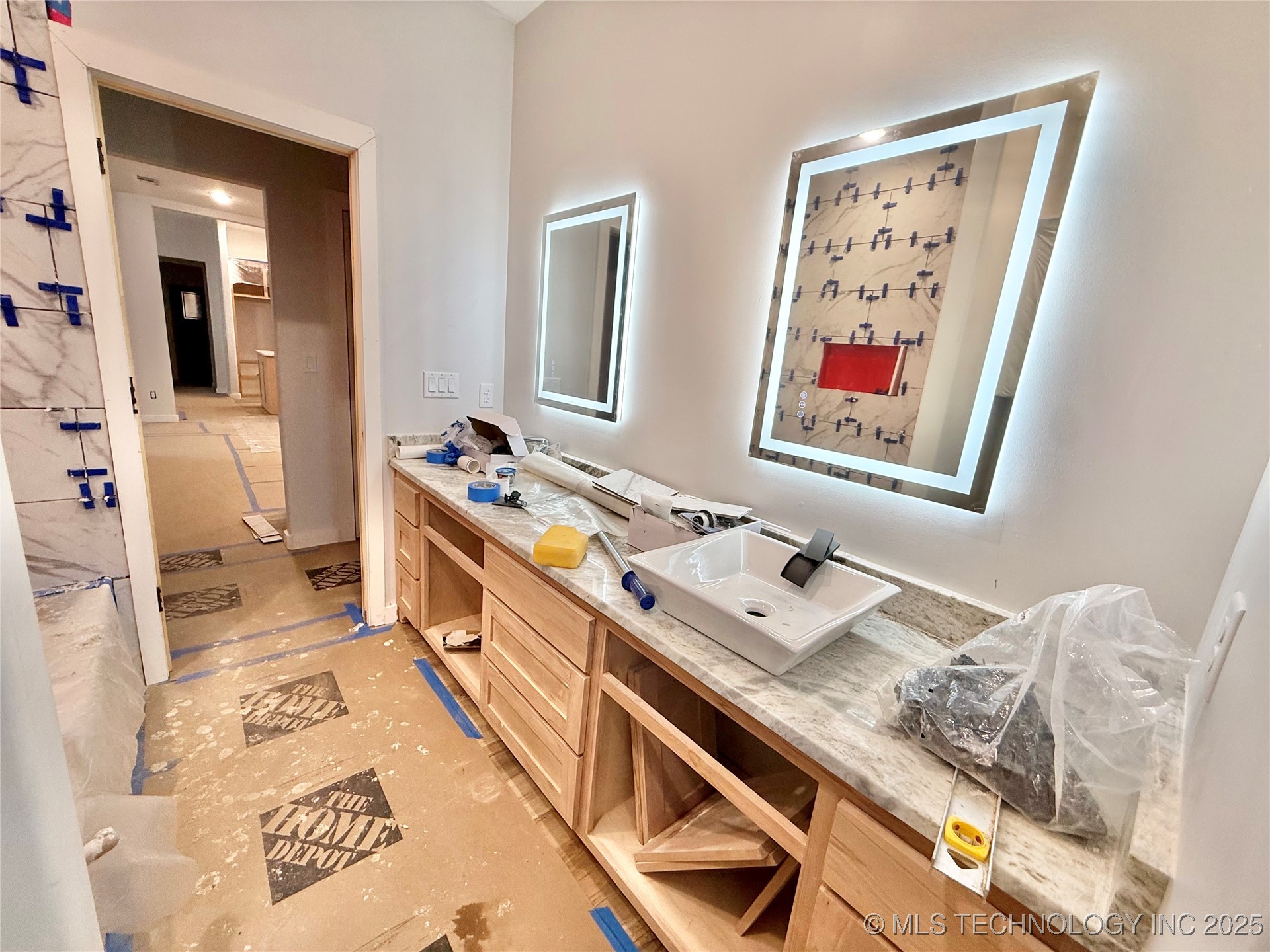 16325 Meadow View Road Property Photo 15