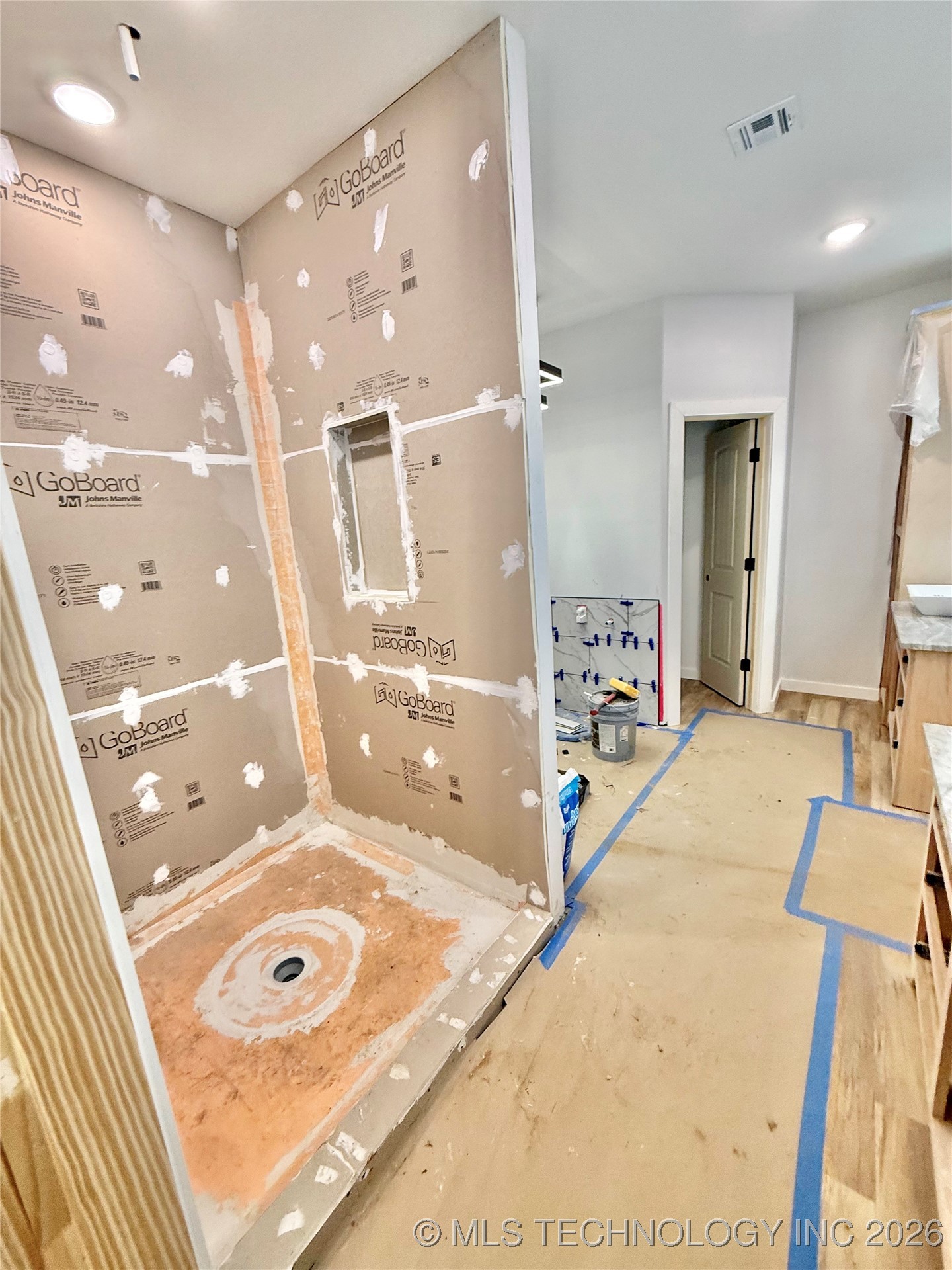 16325 Meadow View Road Property Photo 24