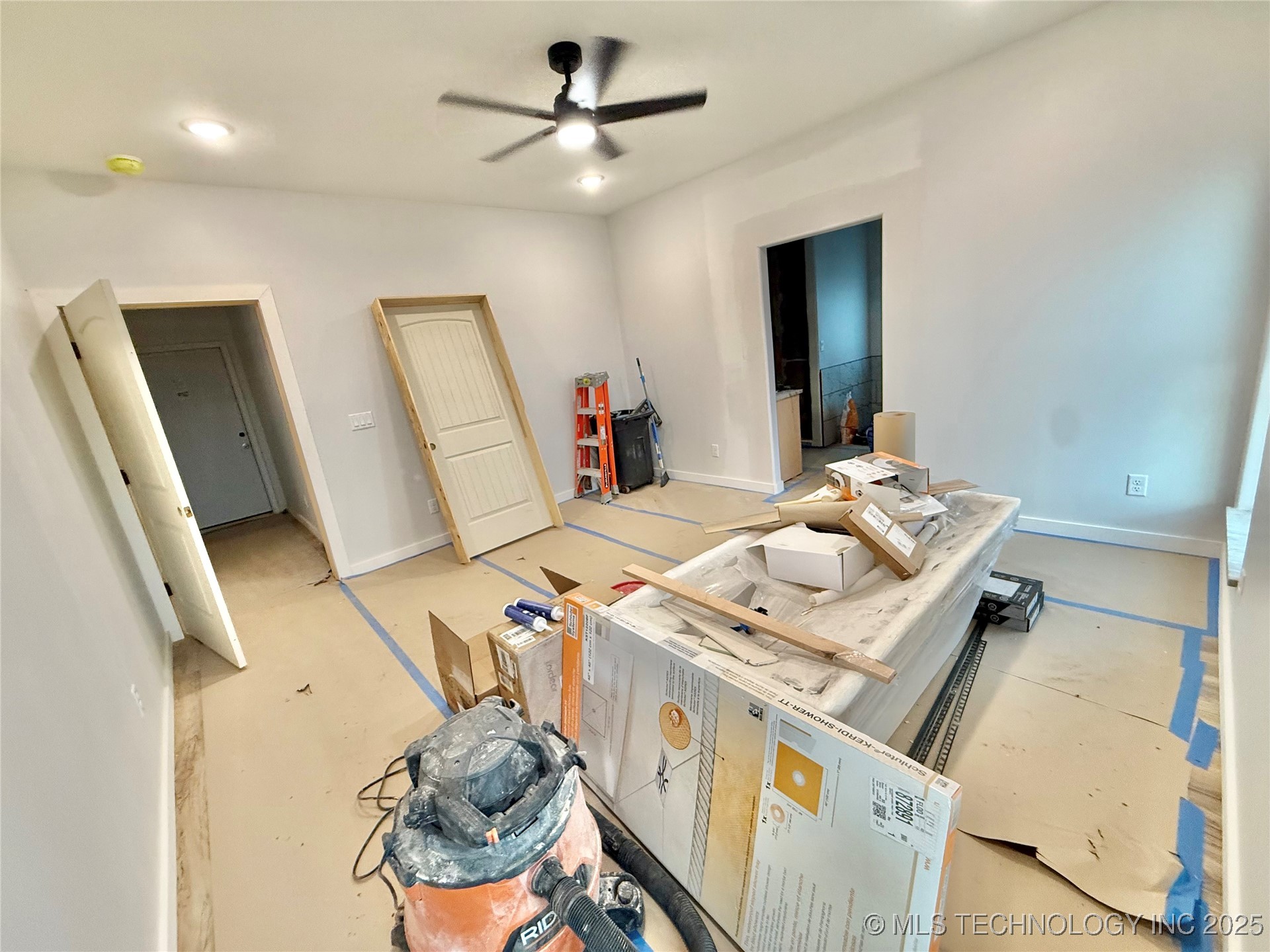 16325 Meadow View Road Property Photo 25