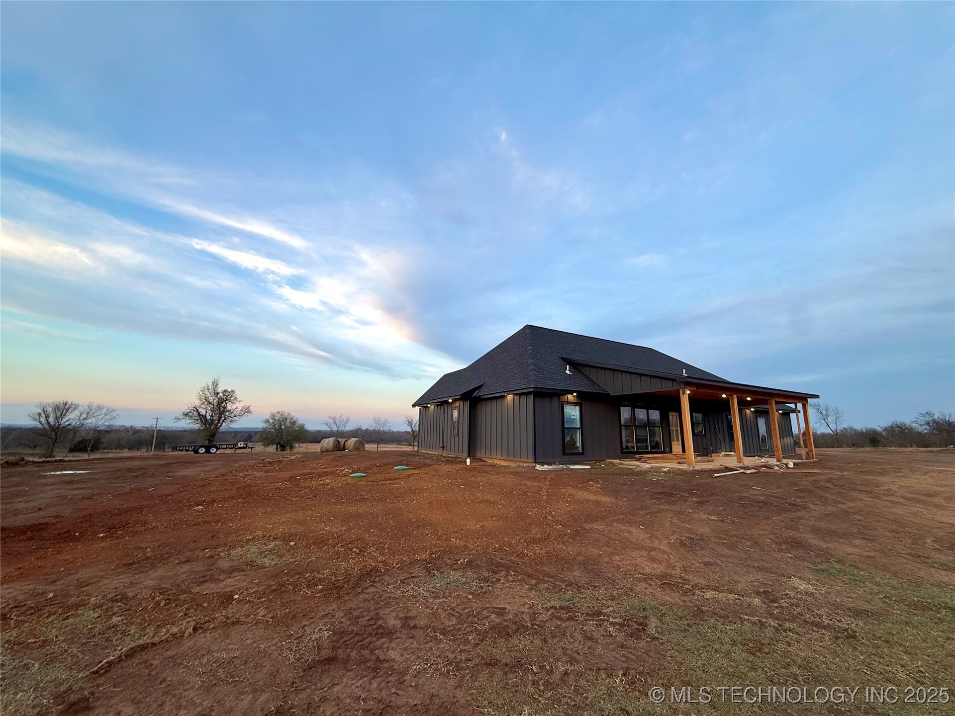 16325 Meadow View Road Property Photo 39