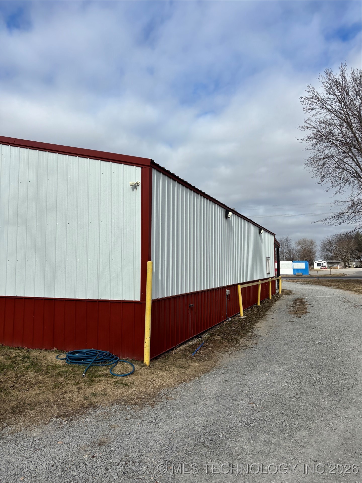 1021 E Tulsa Avenue Property Photo 5
