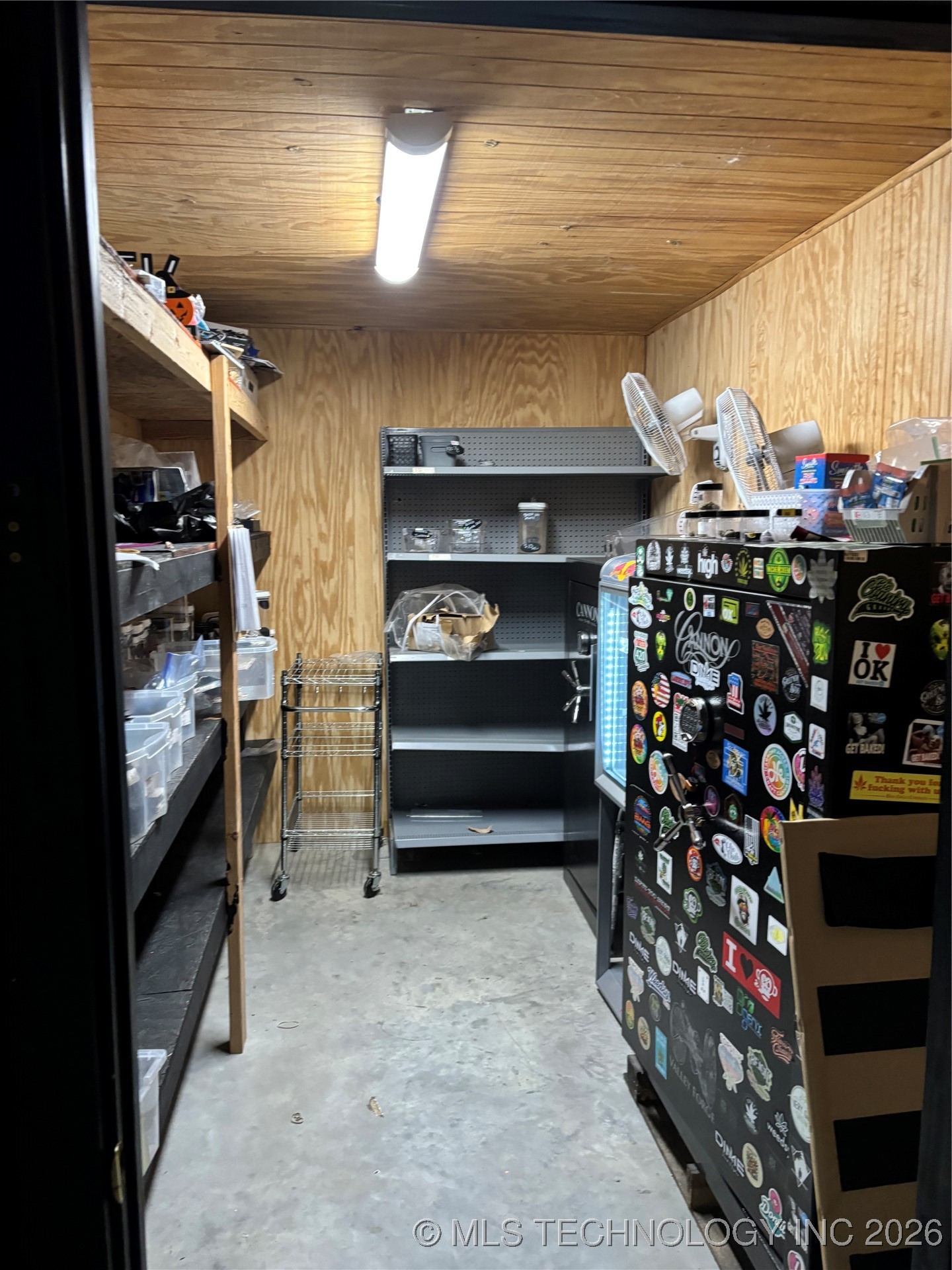 1021 E Tulsa Avenue Property Photo 9