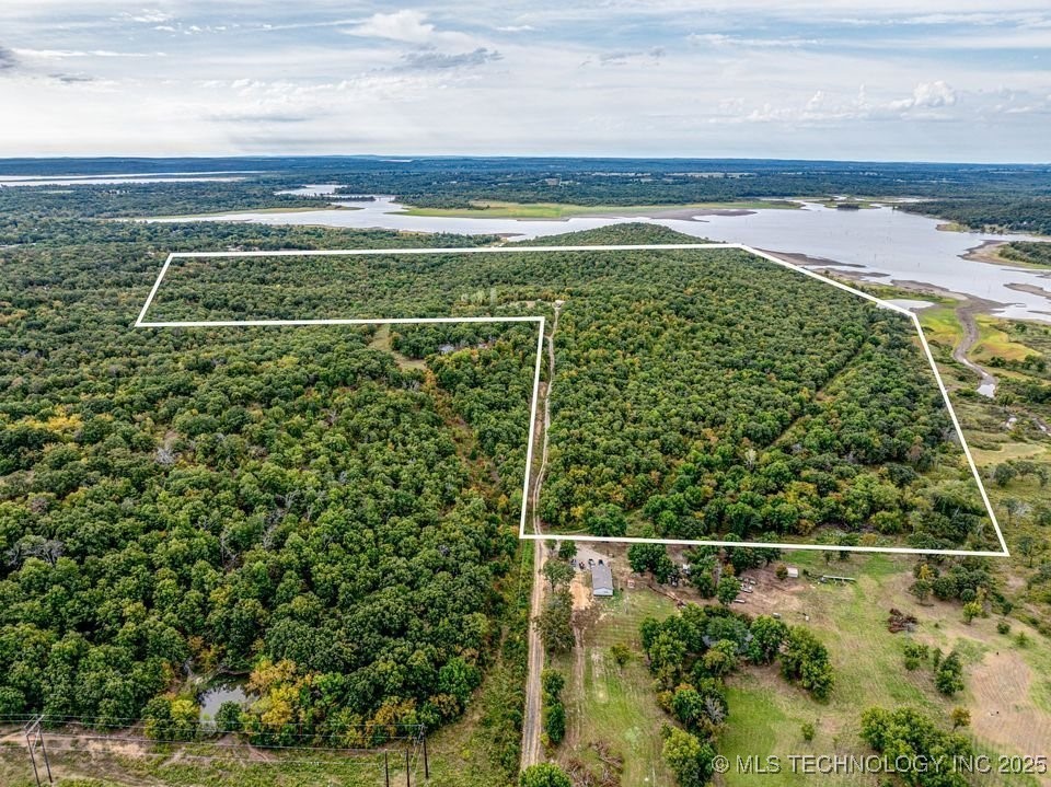 120662 S 4100 Road Property Photo 1