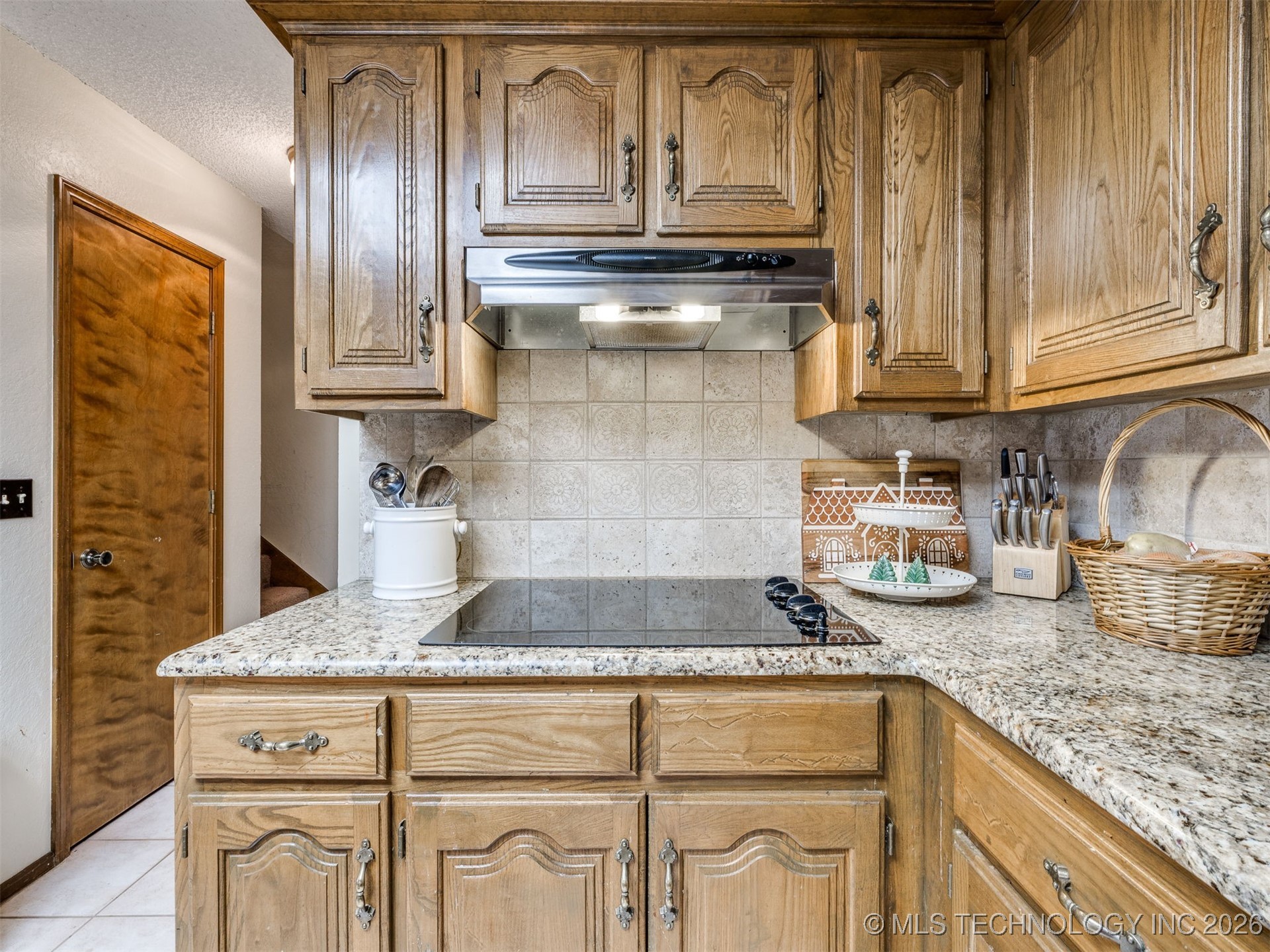 7304 E 87th Street Property Photo 10