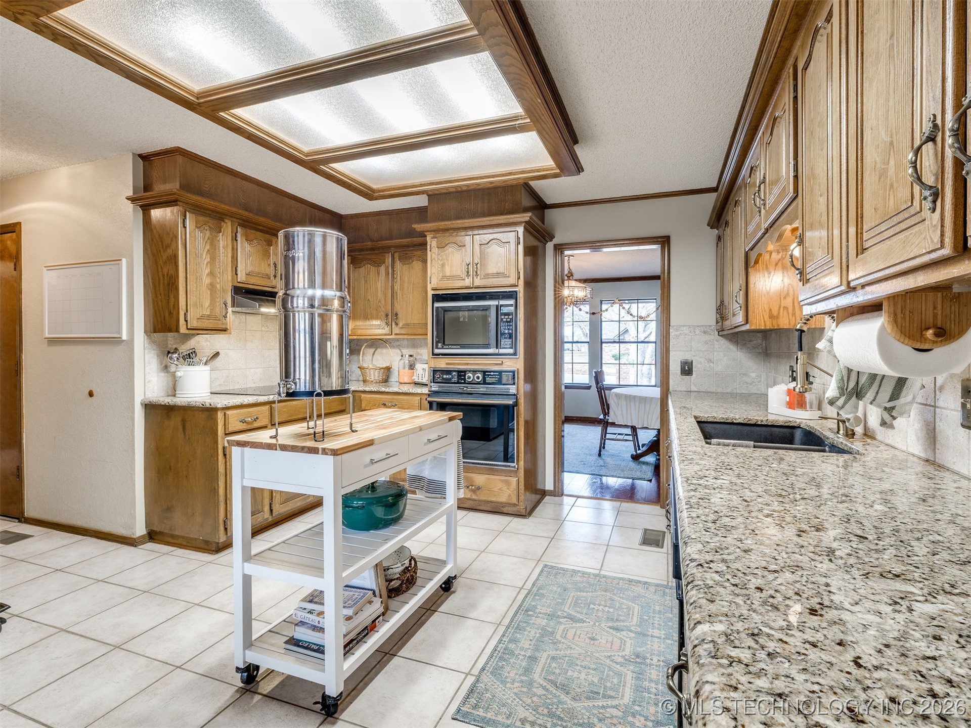 7304 E 87th Street Property Photo 15