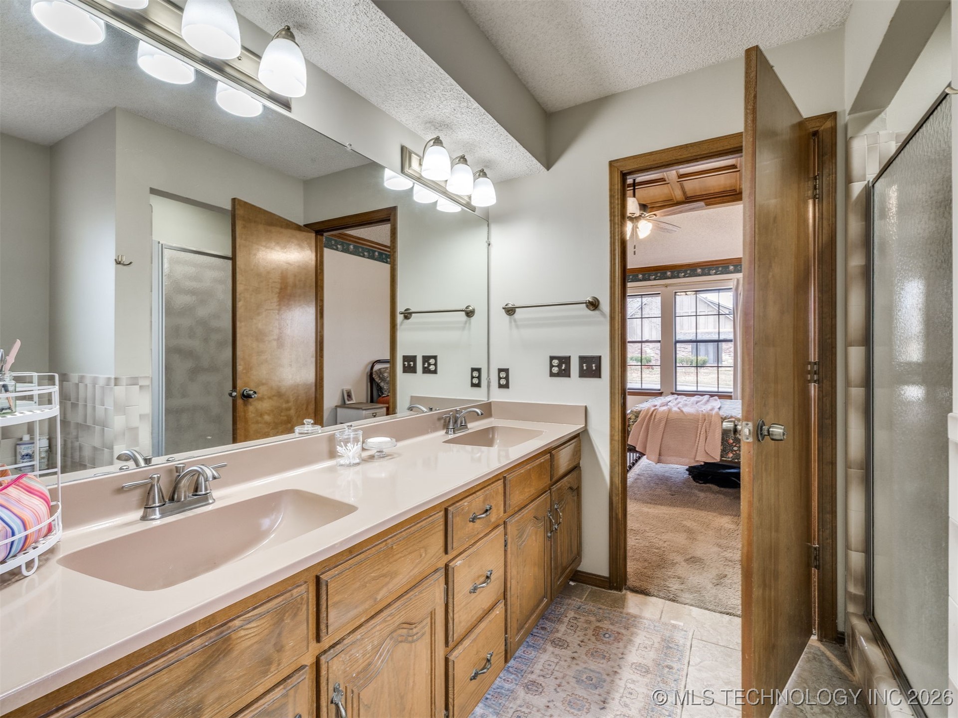 7304 E 87th Street Property Photo 27