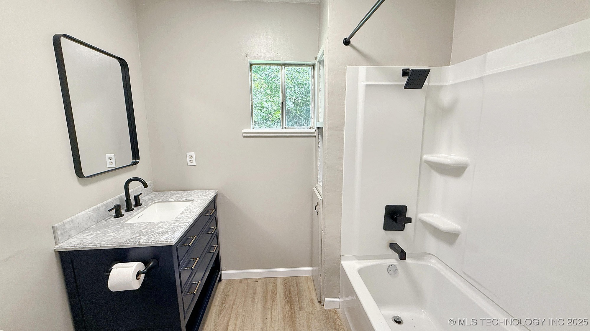 20596 E Whipperwill Road Property Photo 17