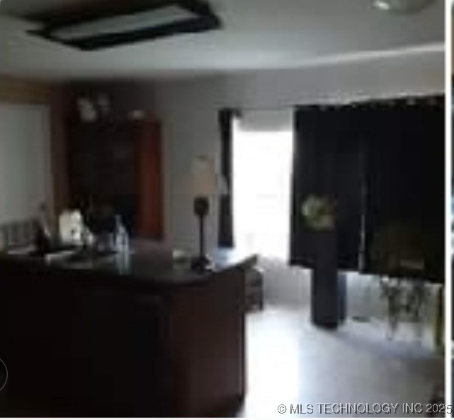 8420 S 145th West Avenue Property Photo 18