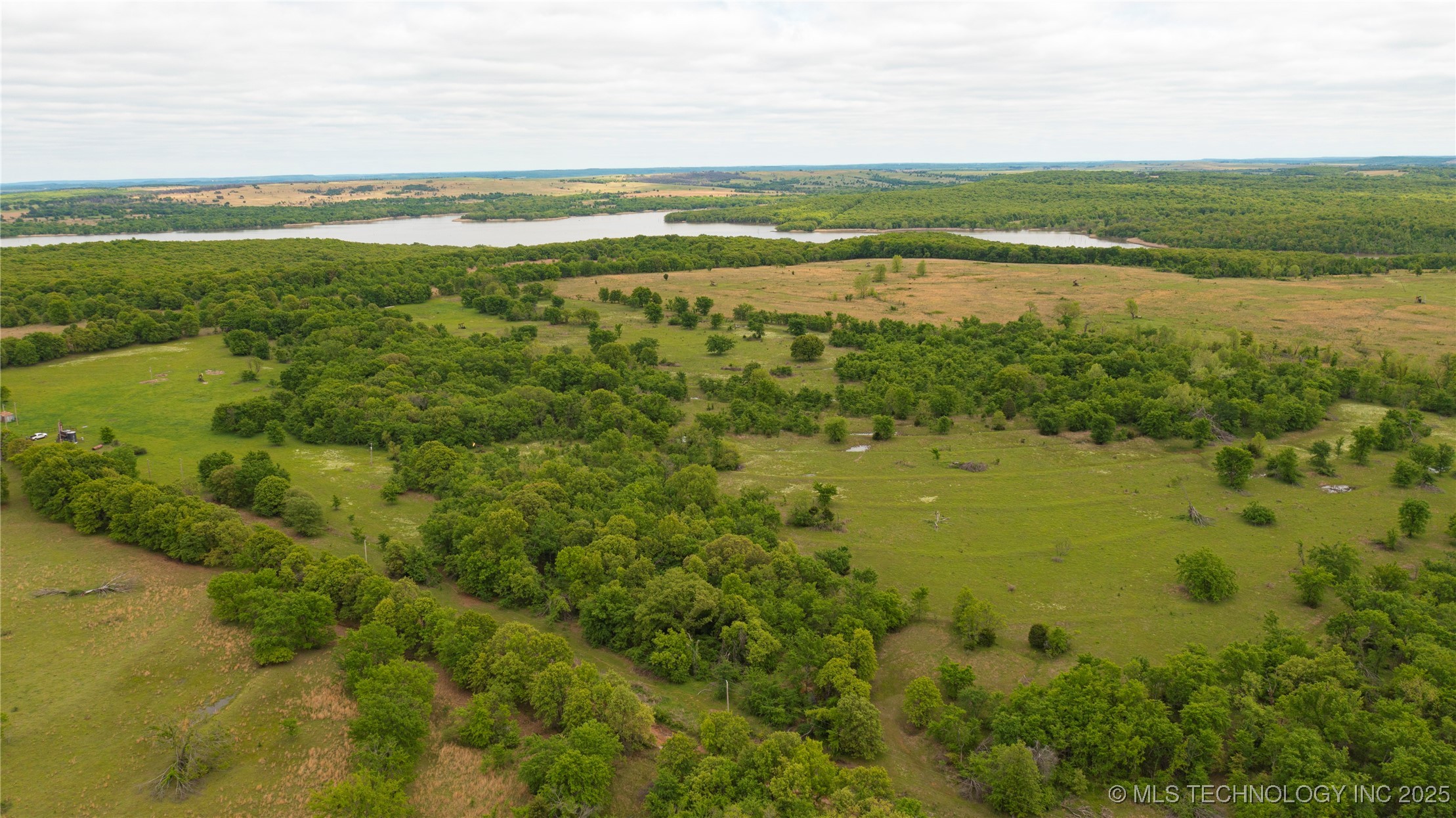 Briar Road Property Photo 3