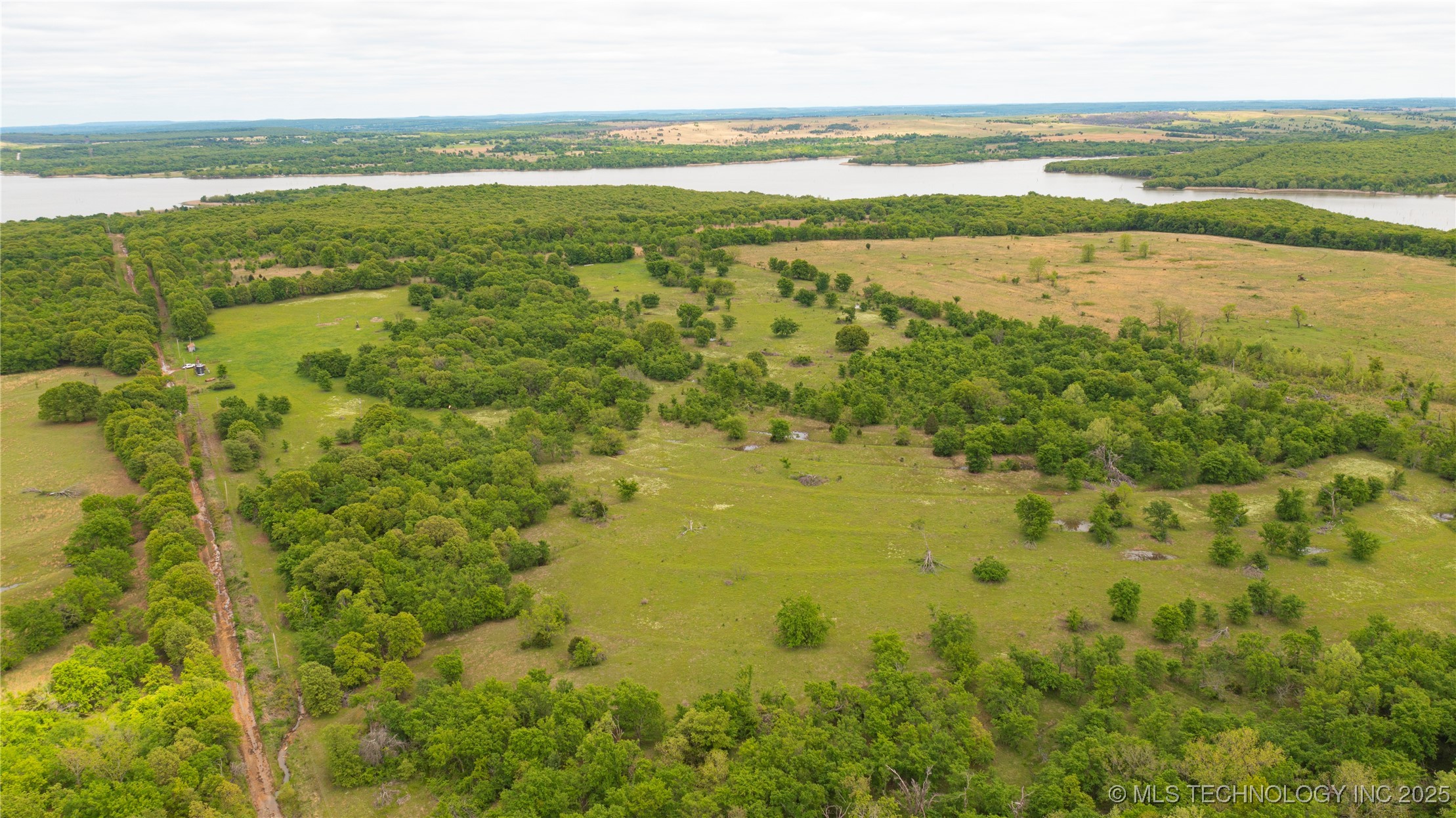 Briar Road Property Photo 10