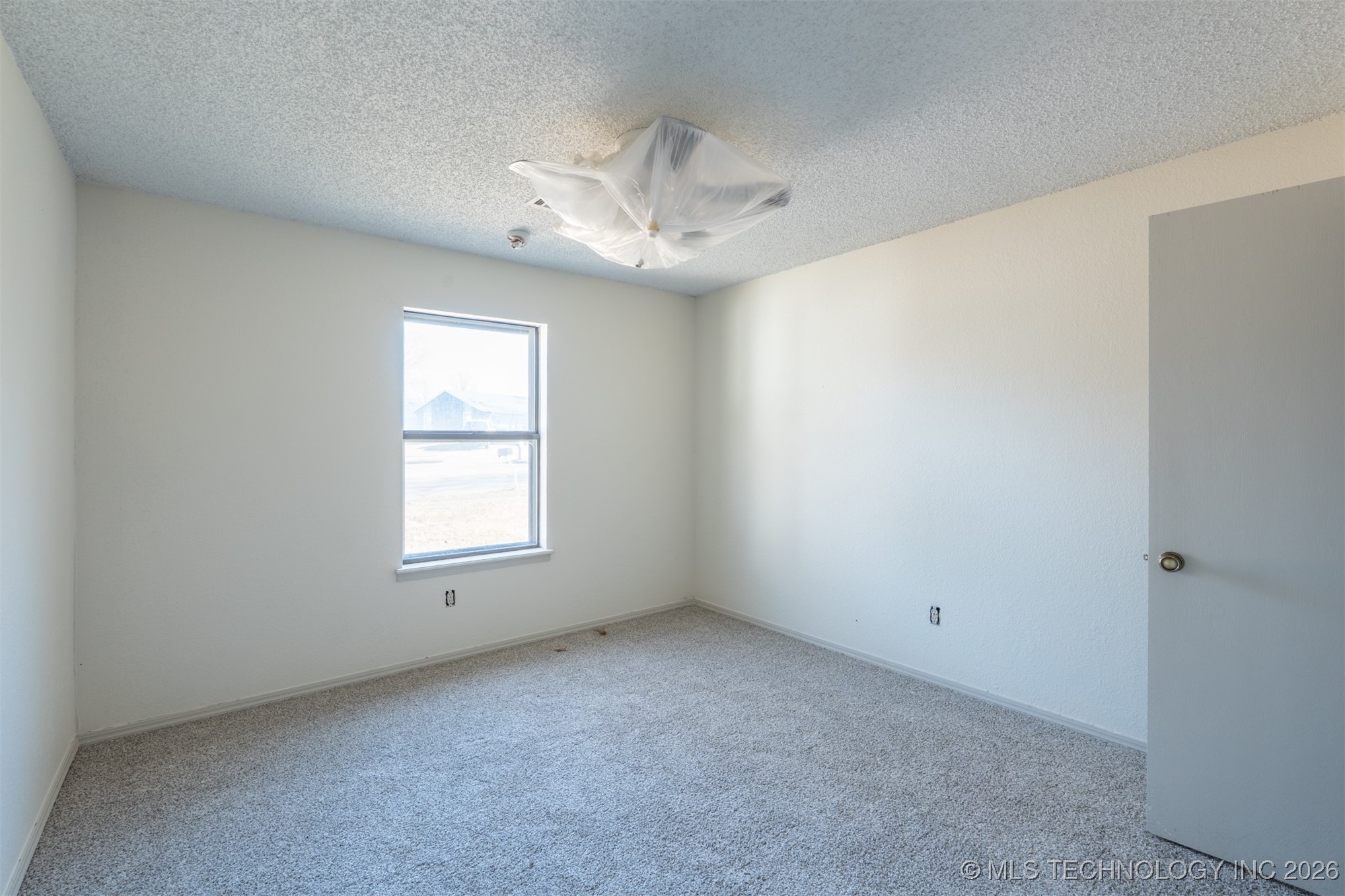 3106 S Beech Court Property Photo 18