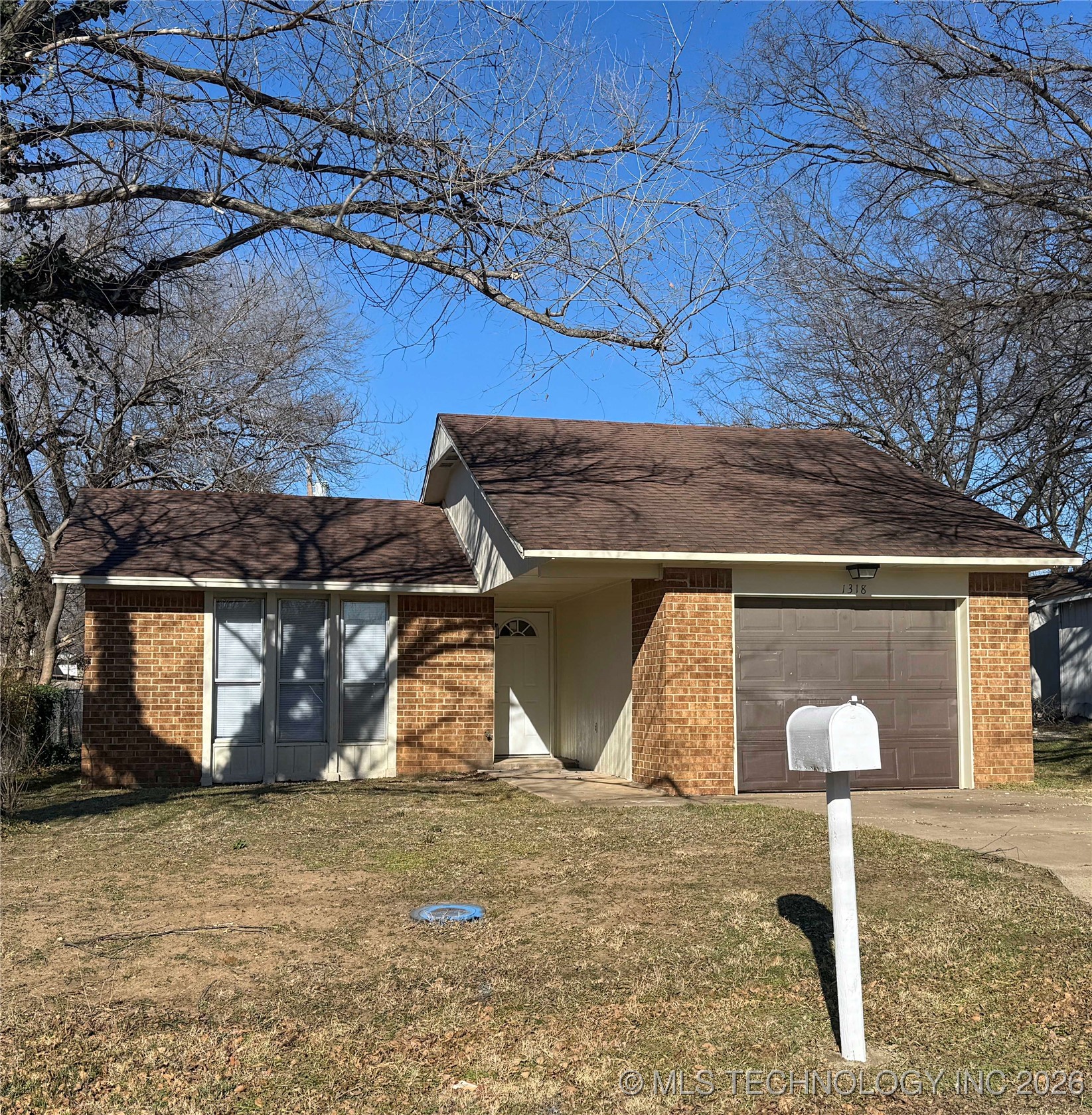 1318 E Oak Street Property Photo 17