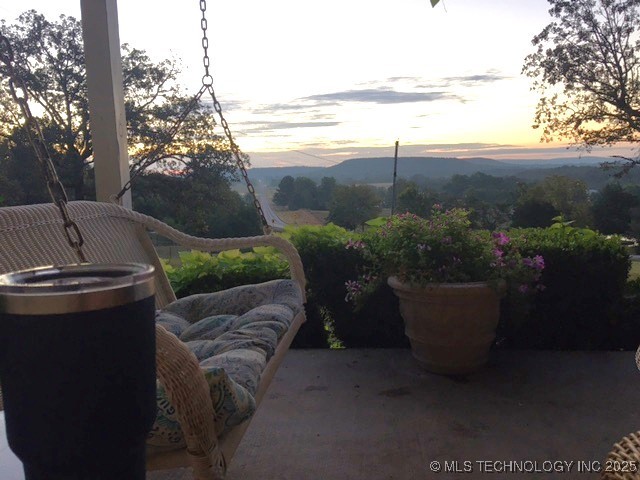 465561 Hwy 100 Property Photo 3