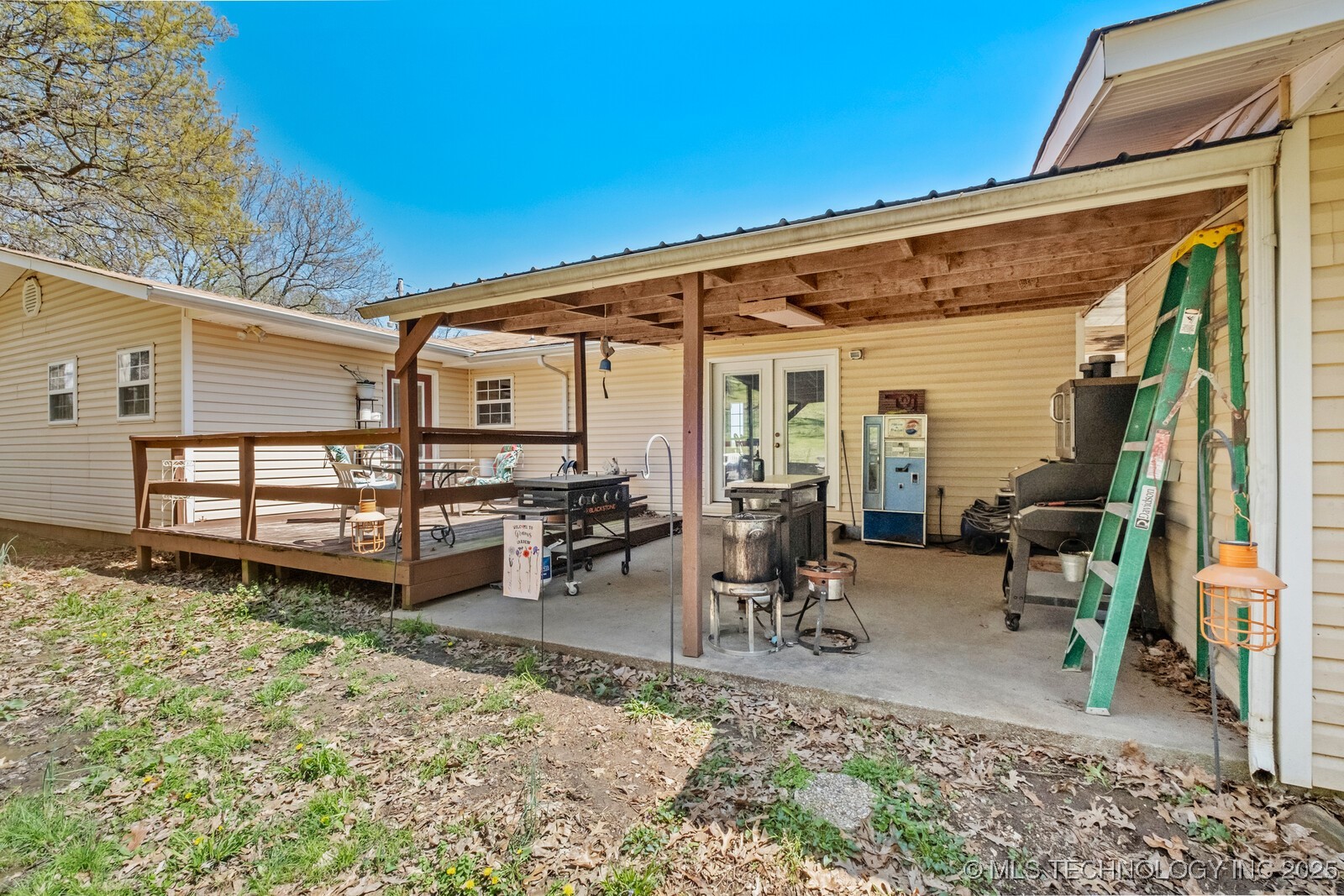 465561 Hwy 100 Property Photo 9