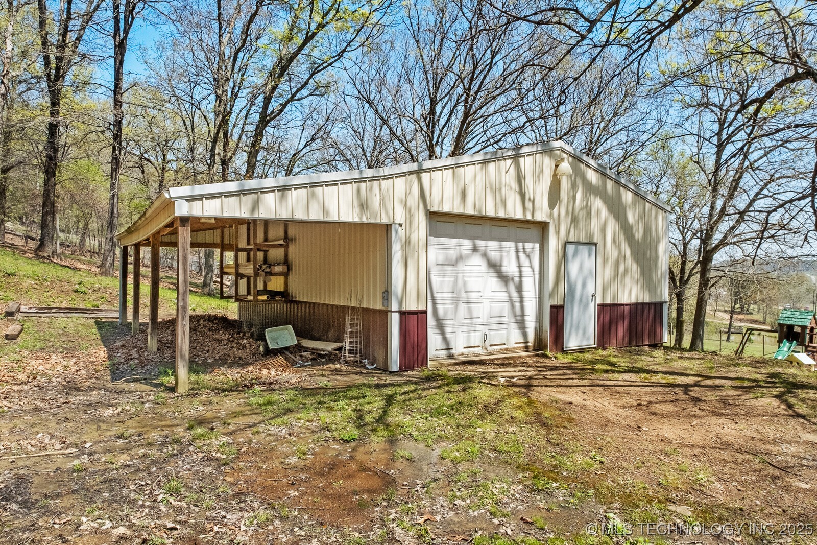 465561 Hwy 100 Property Photo 39