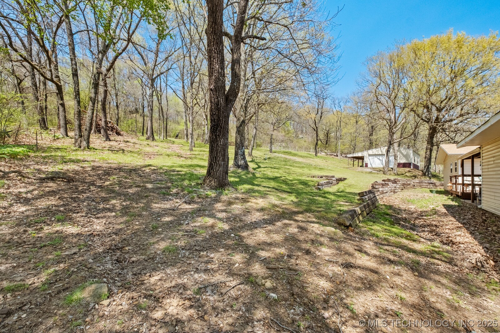 465561 Hwy 100 Property Photo 43