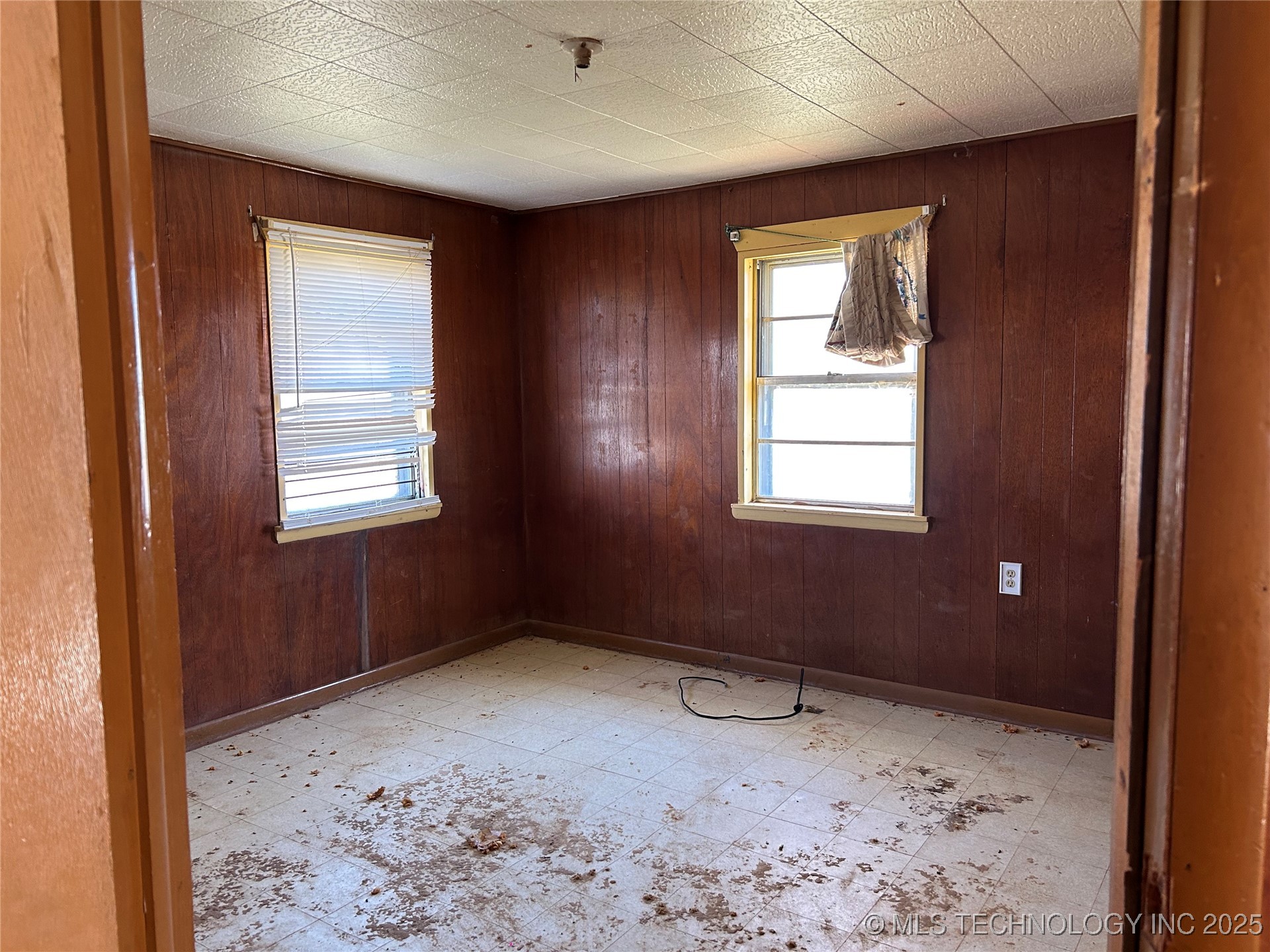 206 Northside Court Property Photo 10