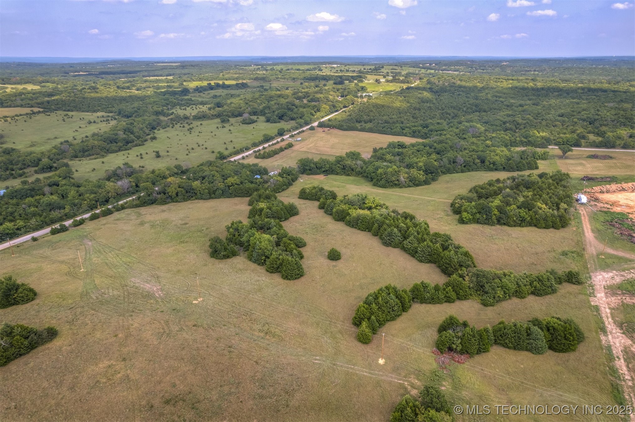 E 5300 Road Property Photo 11