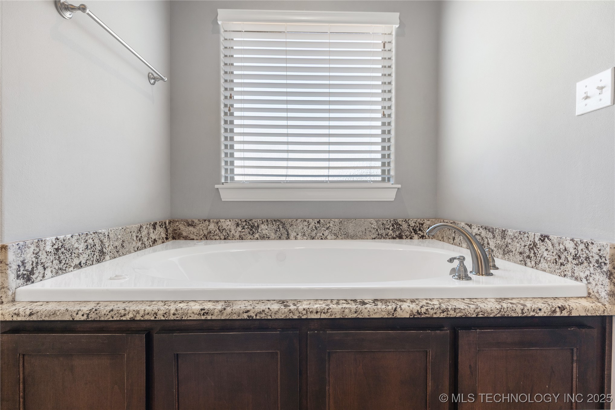 19063 E Twin Creeks Drive Property Photo 22