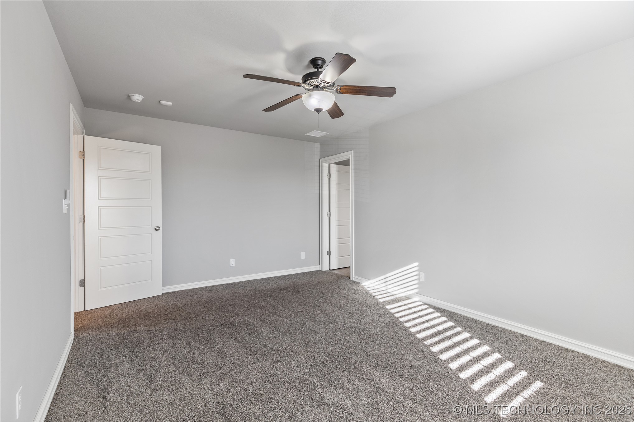 19063 E Twin Creeks Drive Property Photo 32