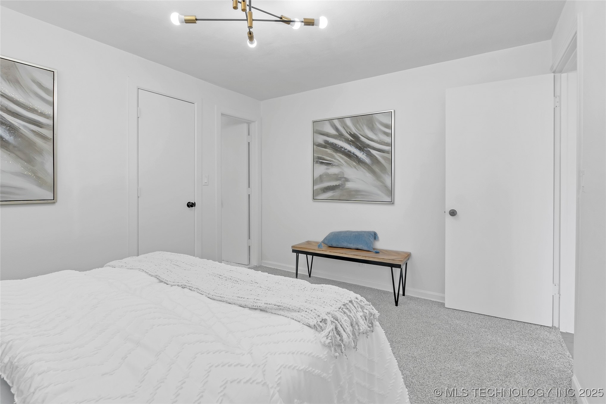 2301 Dewey Avenue Property Photo 25