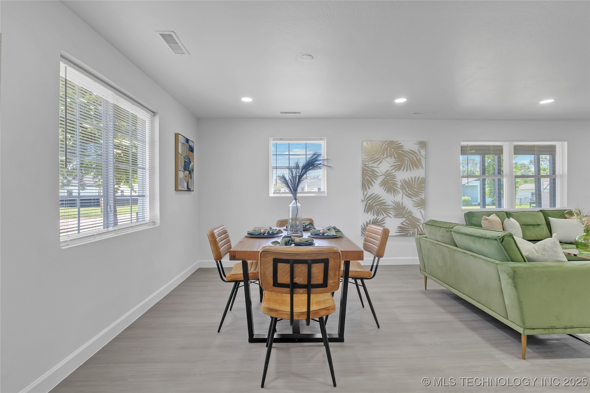 2301 Dewey Avenue Property Photo 36