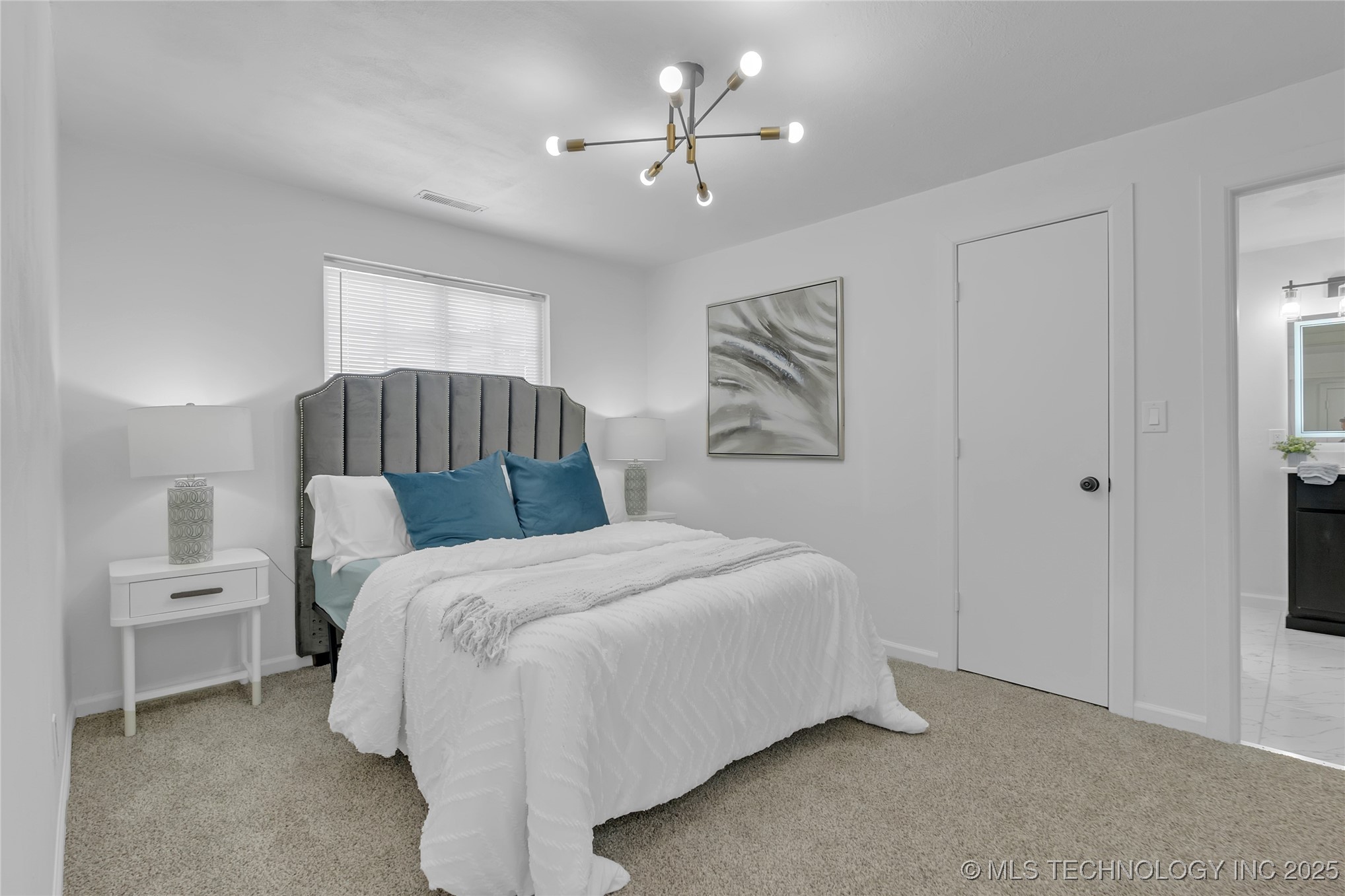 2301 Dewey Avenue Property Photo 44